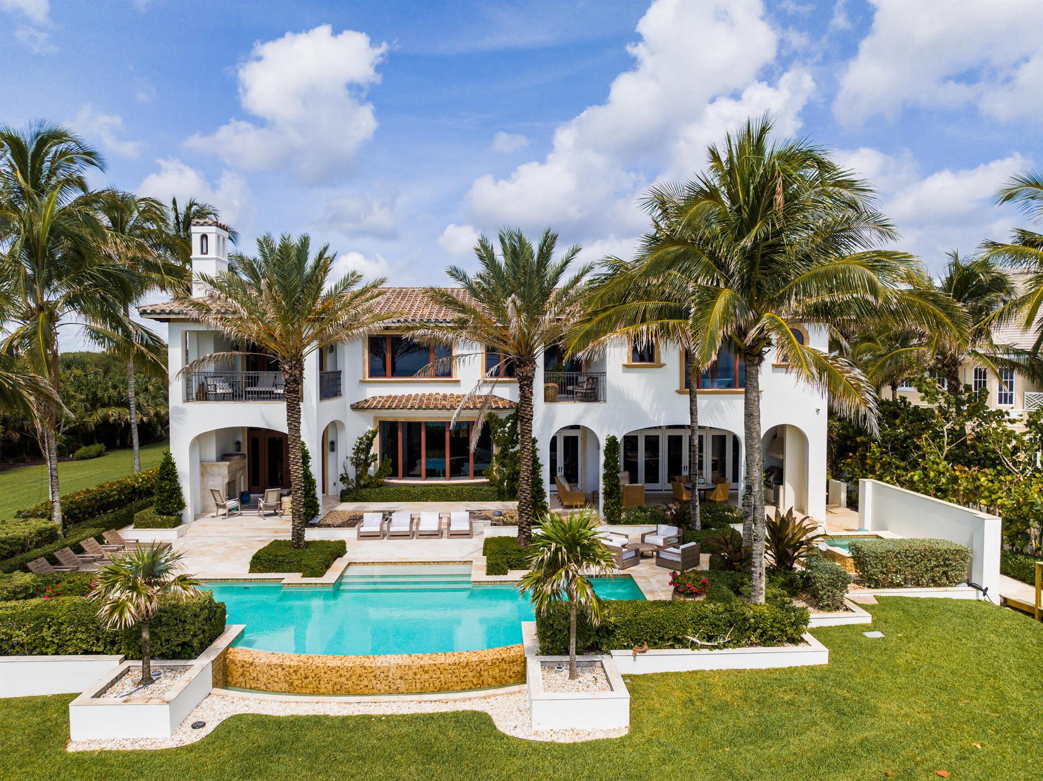 10 Ocean Lane, Vero Beach, FL 32963