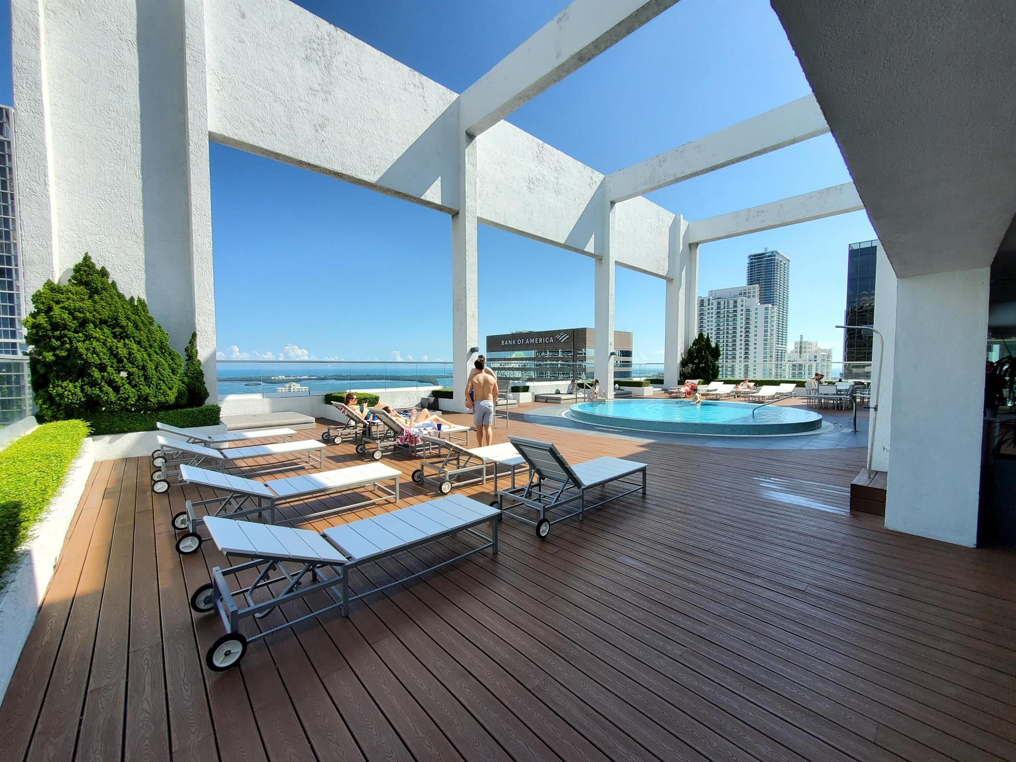 Photo 2 of 500 Brickell E Apt 3507 in Miami - MLS R10901496