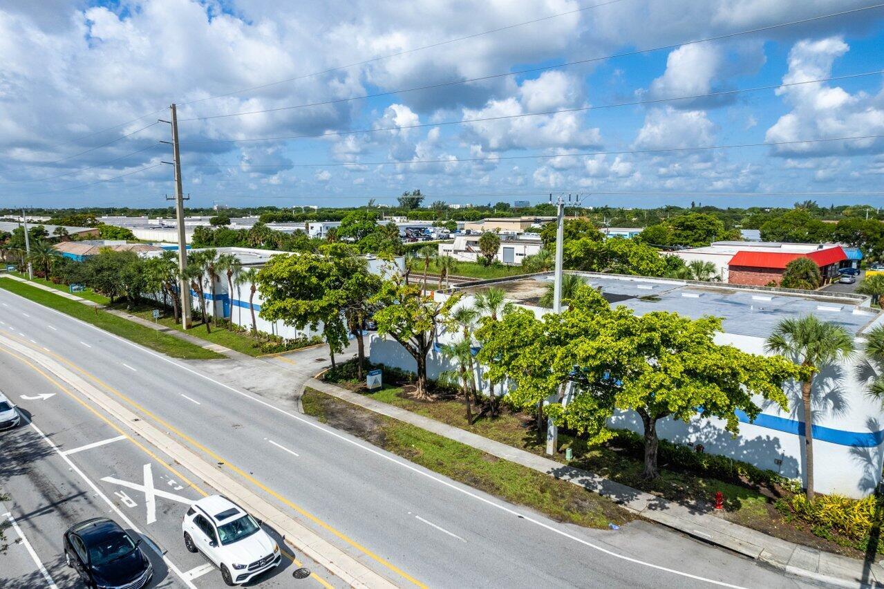 3979 Dixie Highway