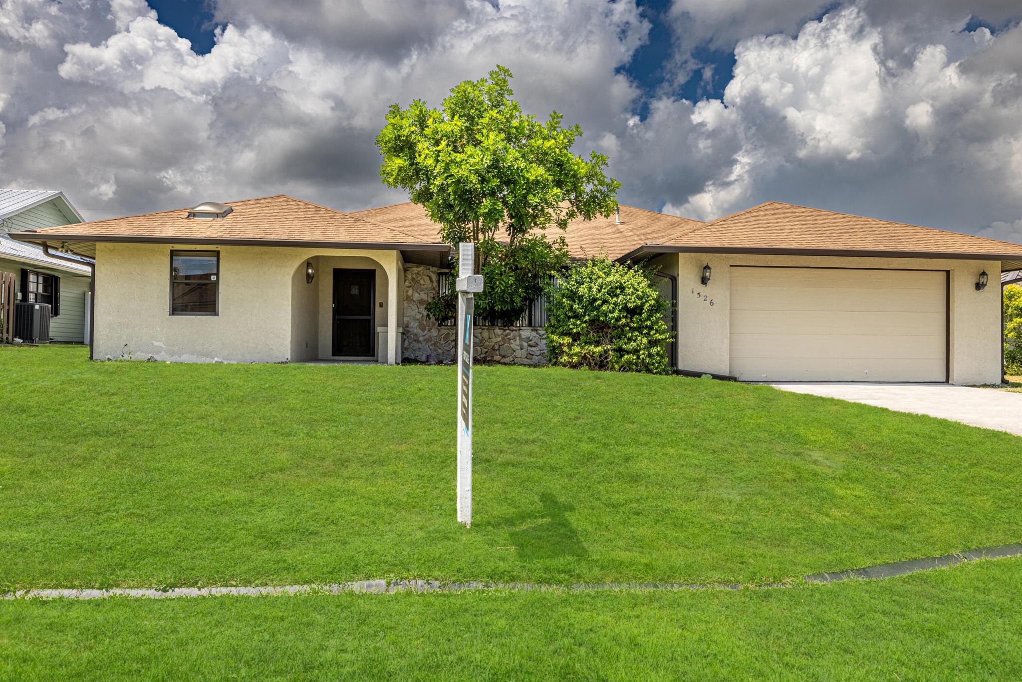 Photo 0 of home located at 1526 SE Cownie Street, Port St Lucie FL