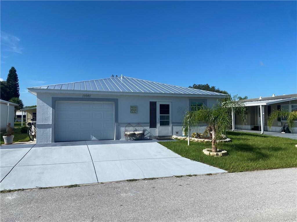 13981 Adelfa Avenue, Fort Pierce, FL 