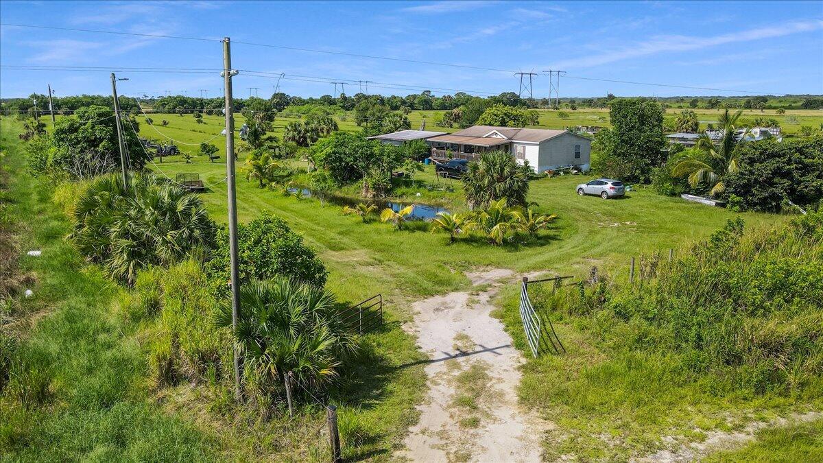 2351 Sneed Road, Fort Pierce, FL 