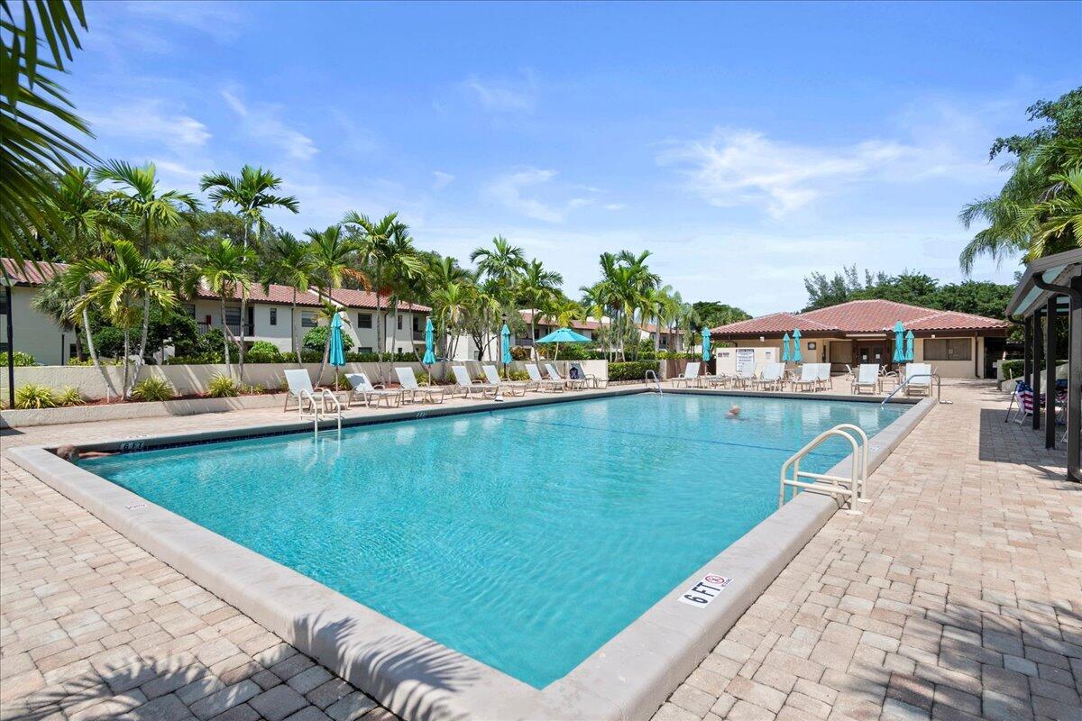 Photo 26 of home located at 21719 Arriba Real 26-J, Boca Raton FL
