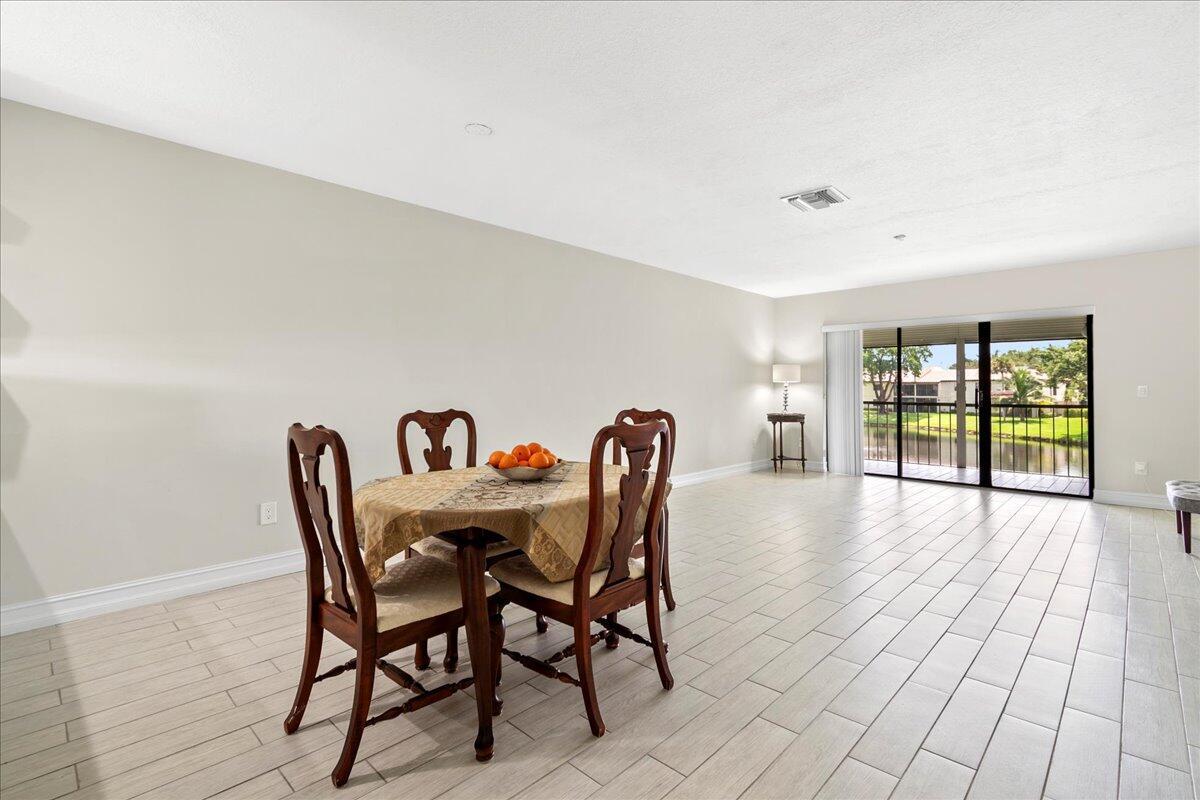 Photo 6 of home located at 21719 Arriba Real 26-J, Boca Raton FL