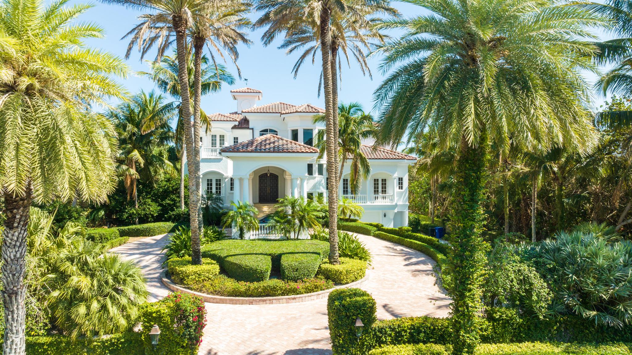1736 Ocean Drive, Vero Beach, FL 32963
