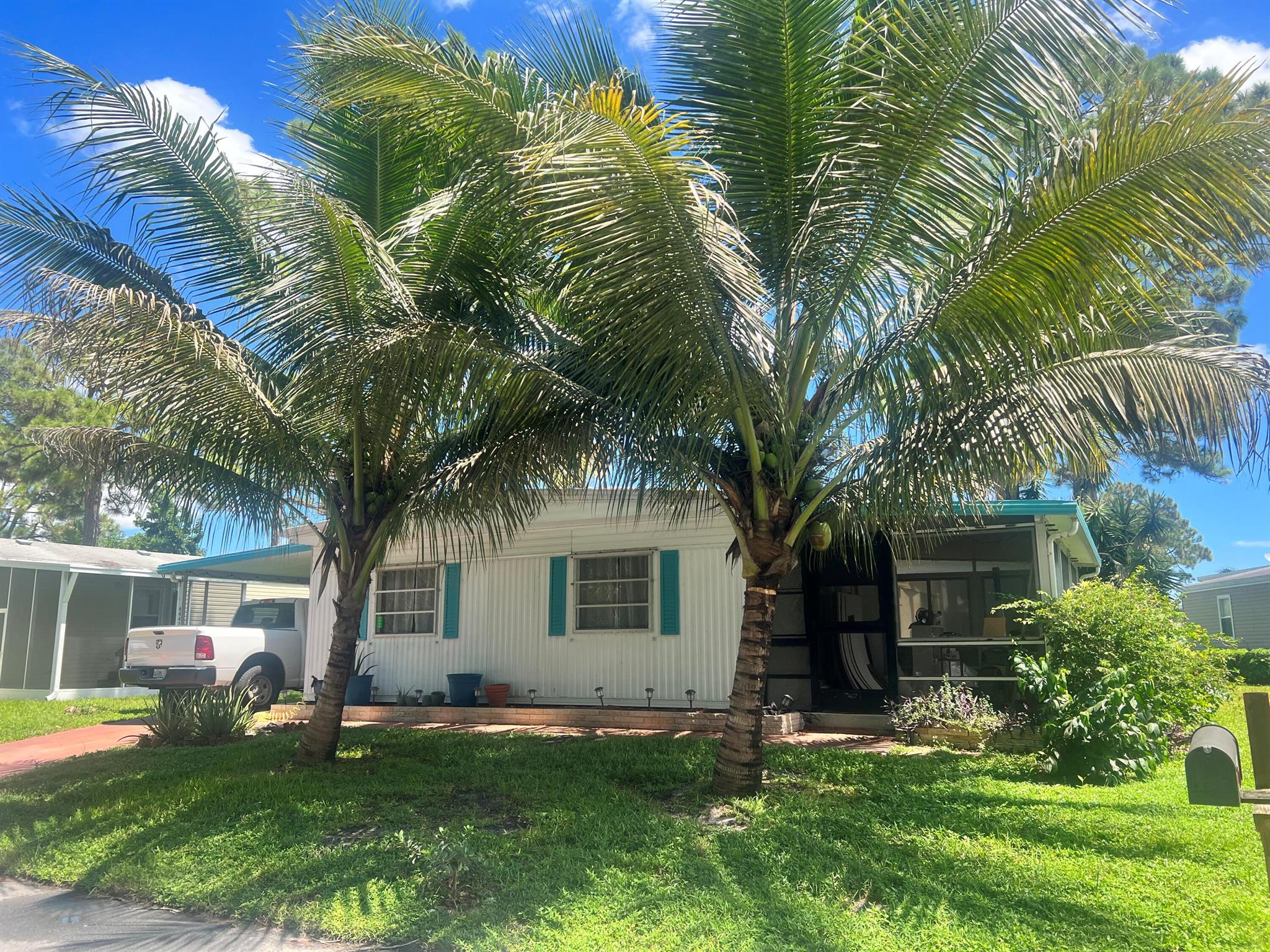 Photo 22 of home located at 6442 S Guava Lane, Lantana FL