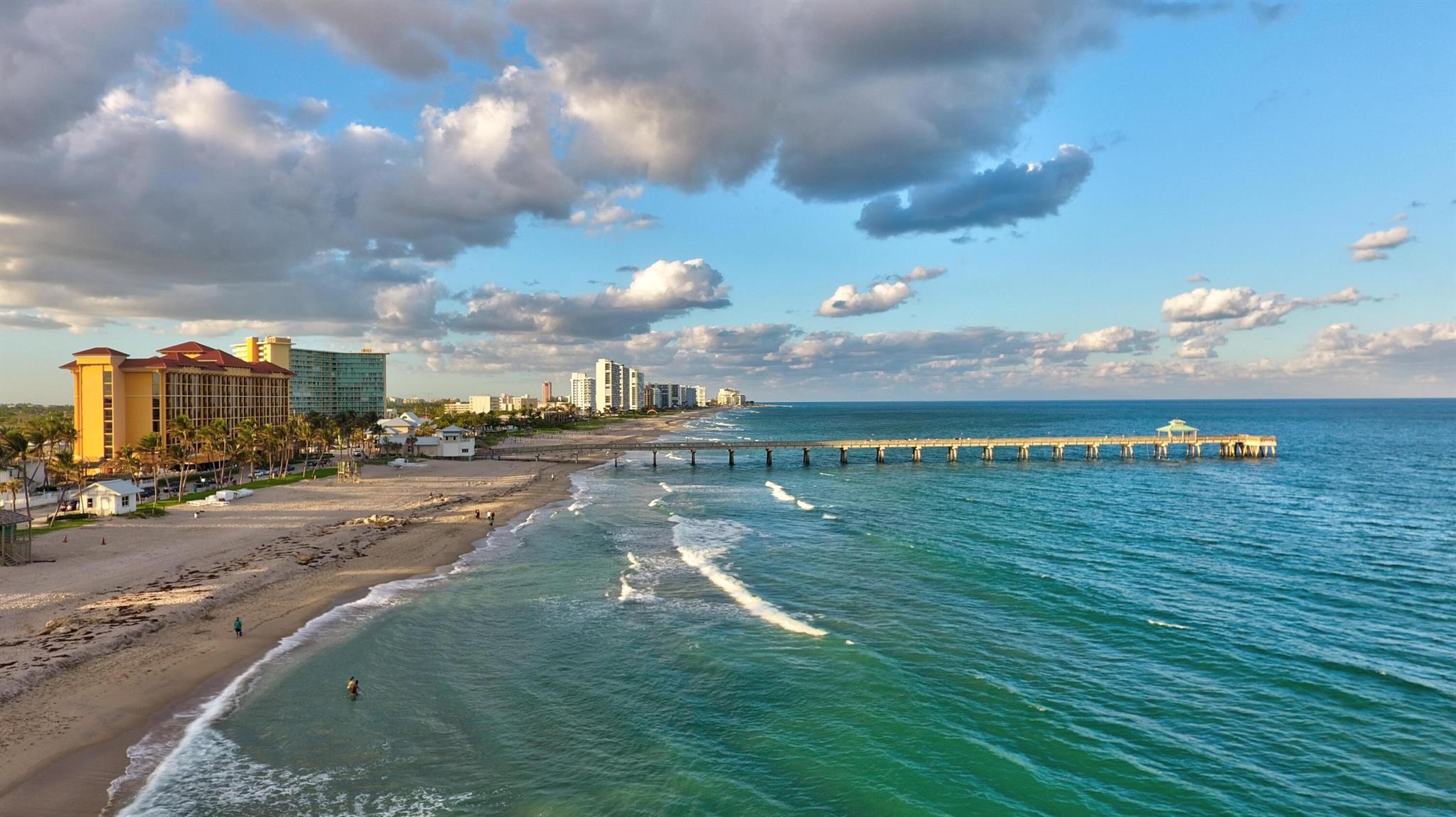 2322 Deer Creek Country Club Boulevard, Deerfield Beach, FL 33442