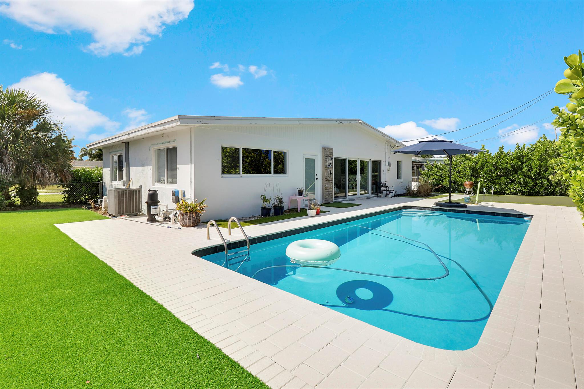 409 Inlet Road, North Palm Beach, FL 33408
