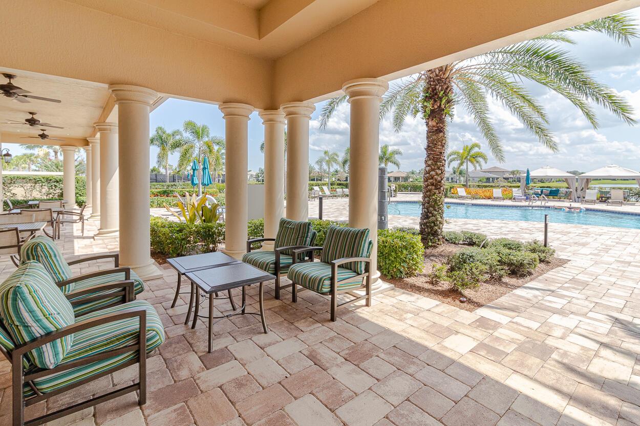 Photo 44 of home located at 371 SE Courances Drive, Port St Lucie FL