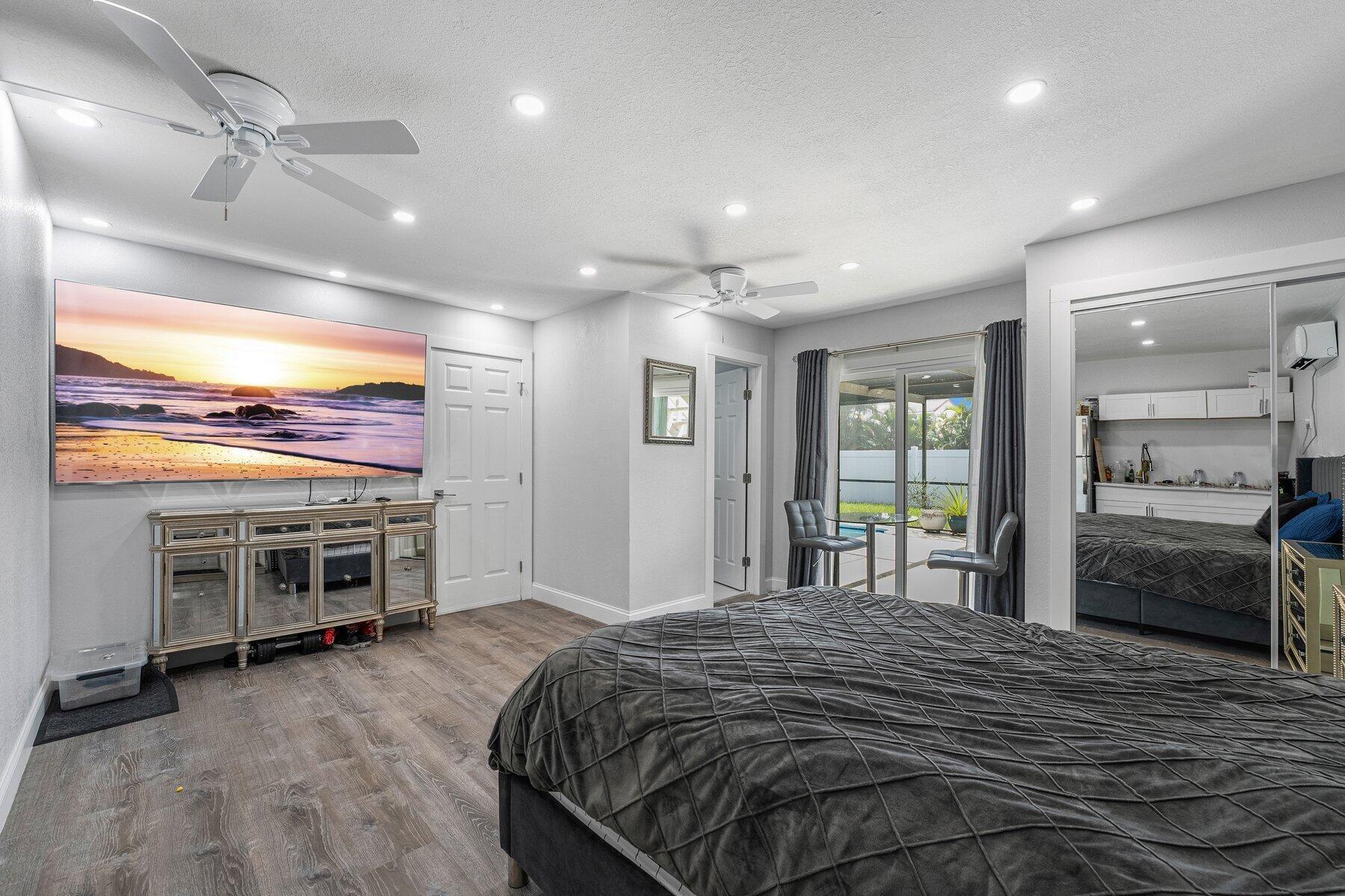 1133 Rainwood Circle