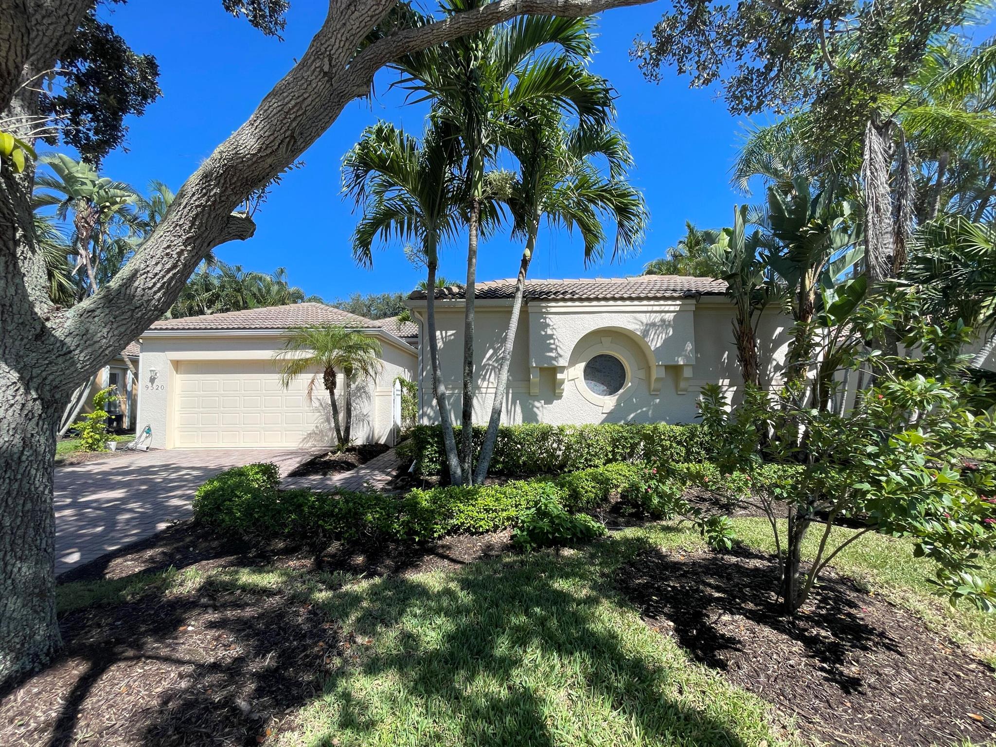 9520 E Maiden Court, Vero Beach, FL 32963