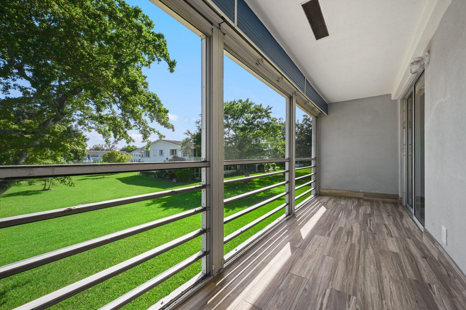 Photo 2 of home located at 370 Tilford Q 370, Deerfield Beach FL