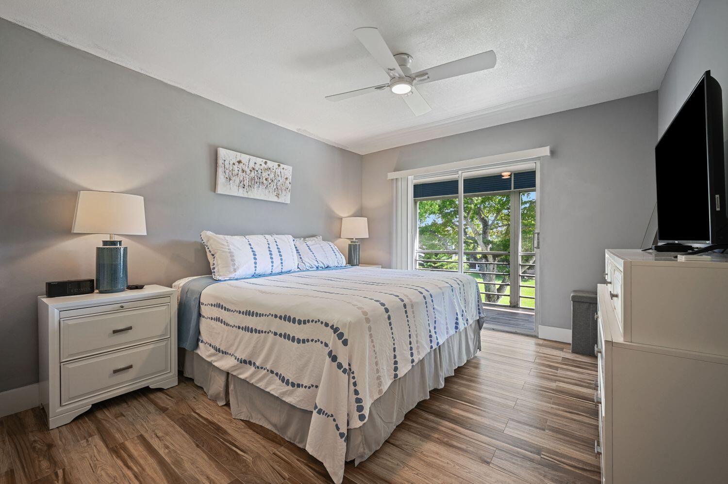 Photo 6 of home located at 370 Tilford Q 370, Deerfield Beach FL