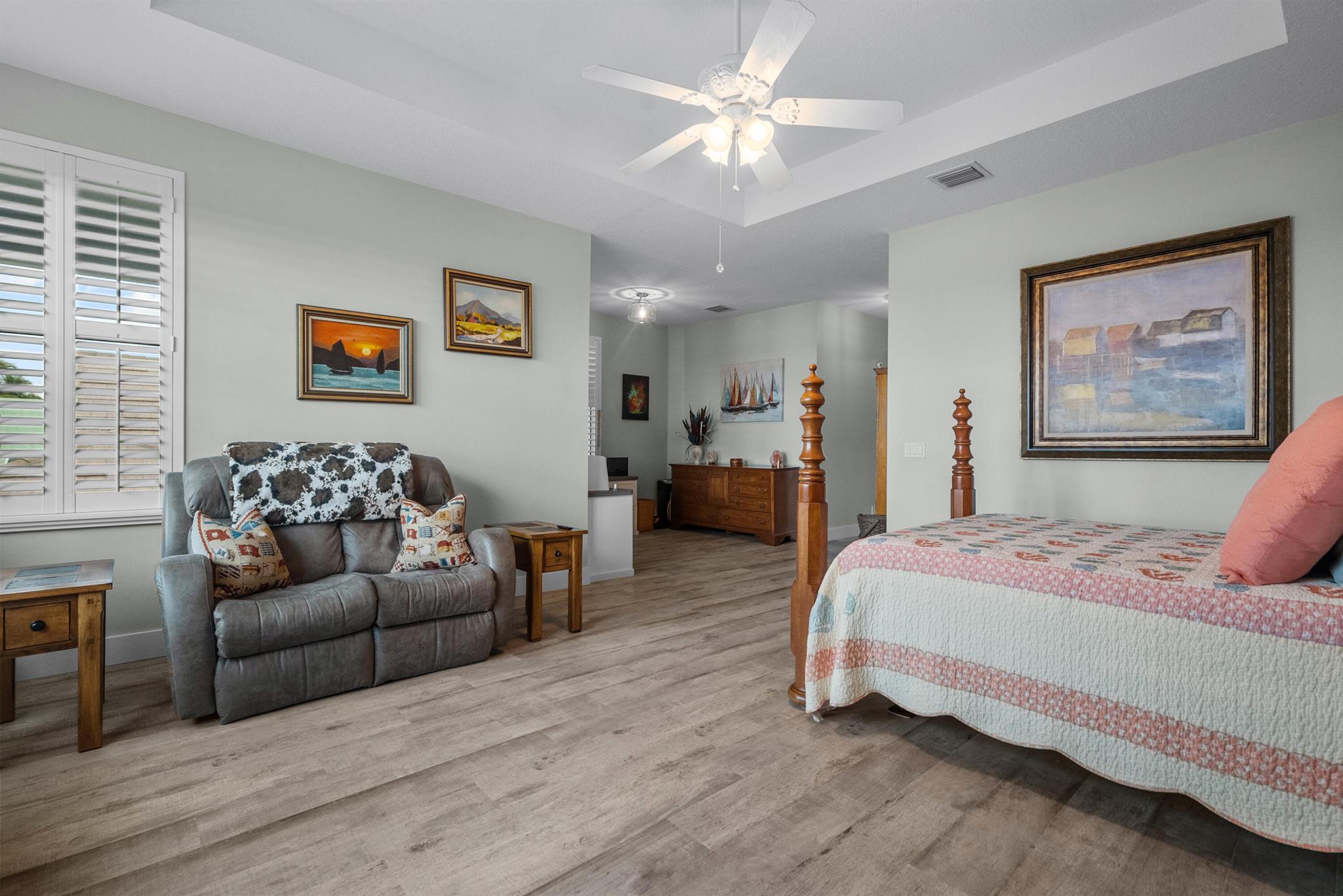 Photo 20 of home located at 127 NW Madison Court, Port St Lucie FL