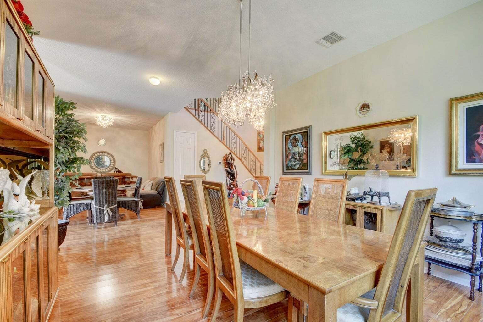 Photo 20 of home located at 2542 Vicara Court, Royal Palm Beach FL