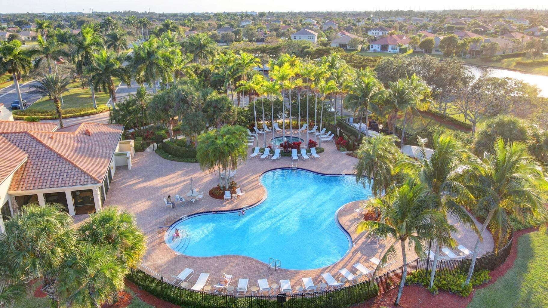 Photo 30 of home located at 2542 Vicara Court, Royal Palm Beach FL