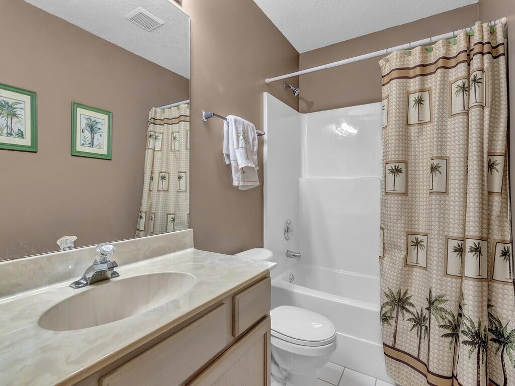 Photo 28 of home located at 1626 SE North Blackwell Drive, Port St Lucie FL