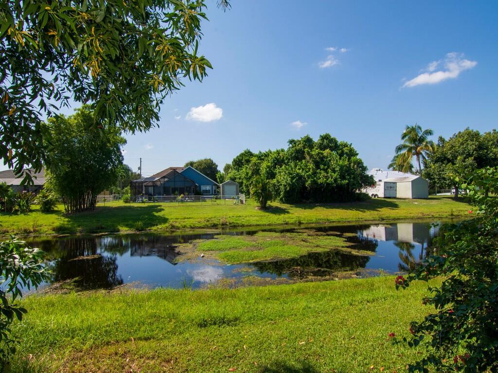 Photo 43 of home located at 1626 SE North Blackwell Drive, Port St Lucie FL