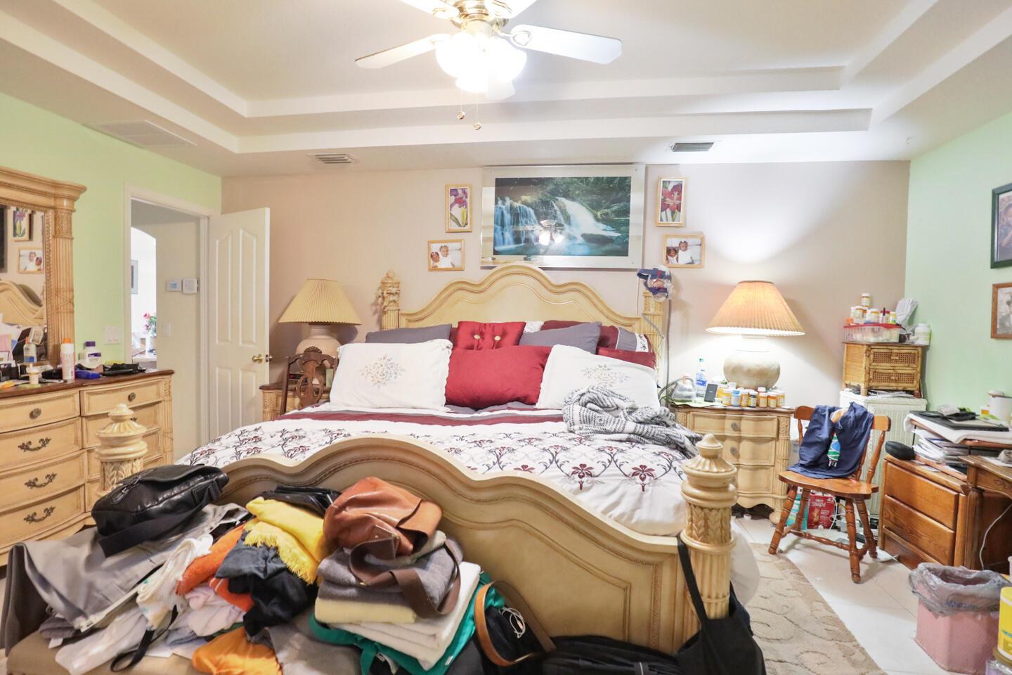 Photo 15 of home located at 621 SW Sarazen Avenue, Port St Lucie FL