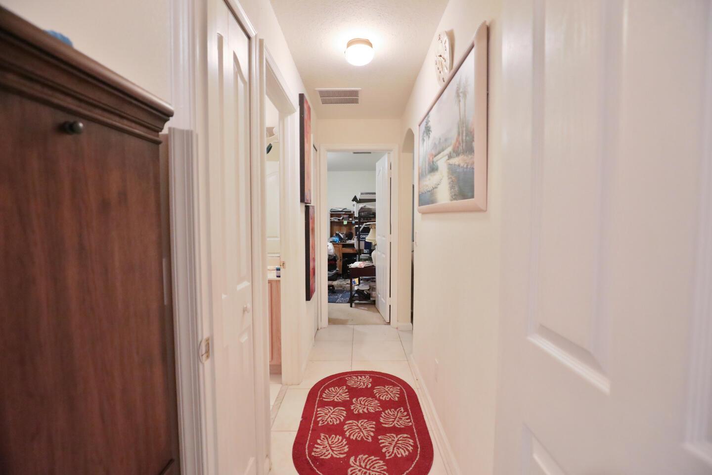 Photo 19 of home located at 621 SW Sarazen Avenue, Port St Lucie FL