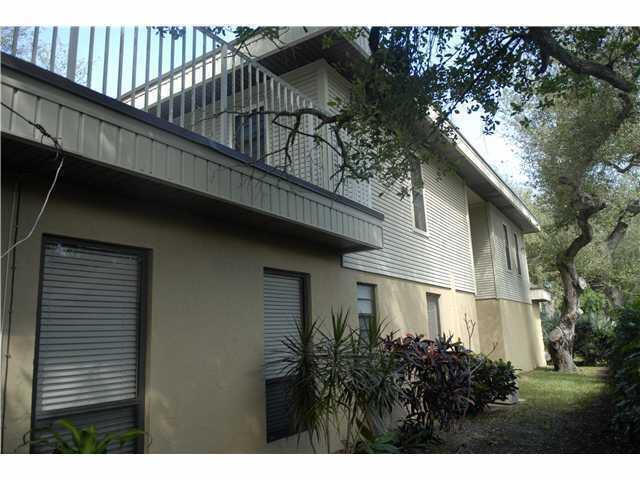 700 Fiddlewood Road, Vero Beach, FL 32963