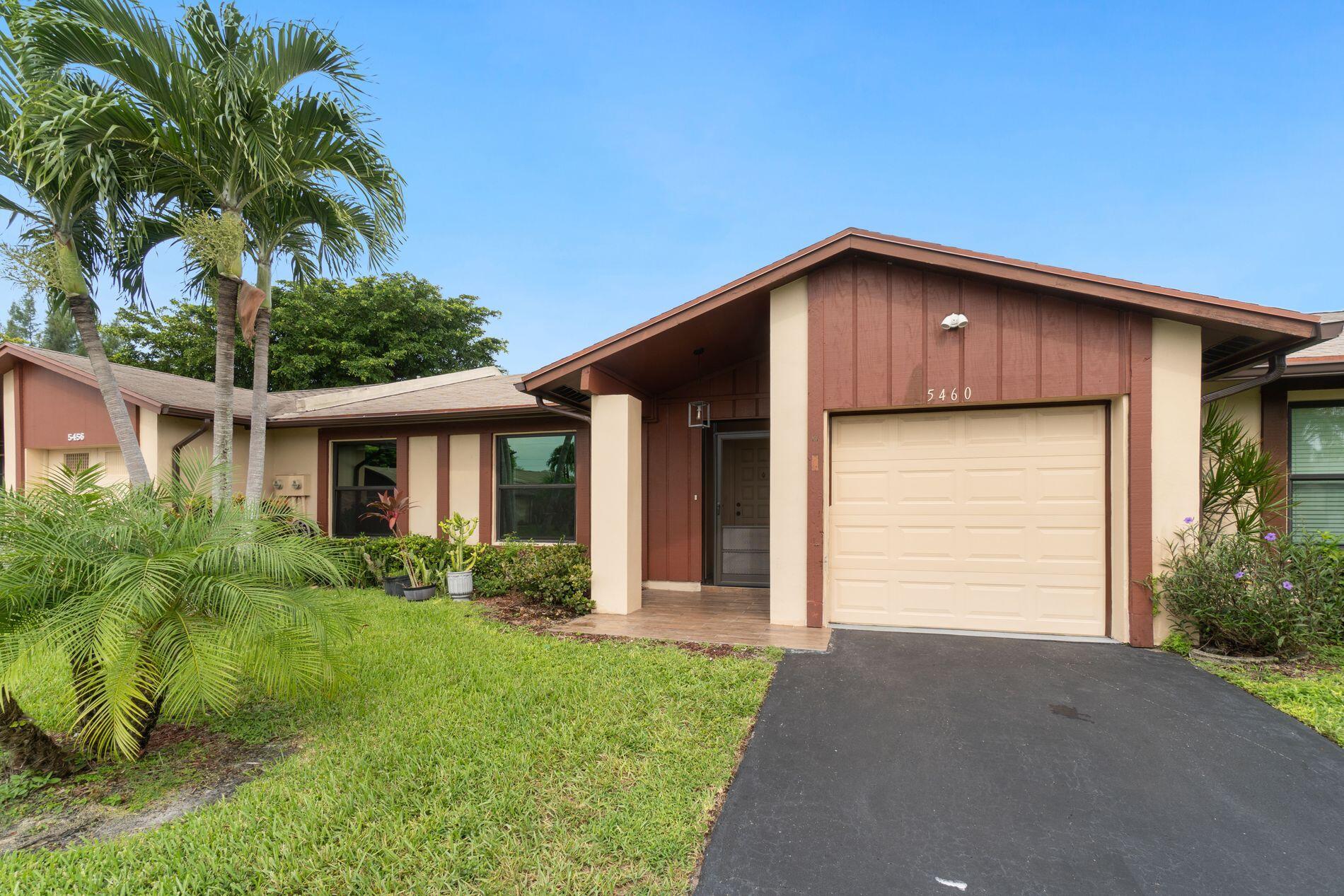 5460 Viburnum Circle