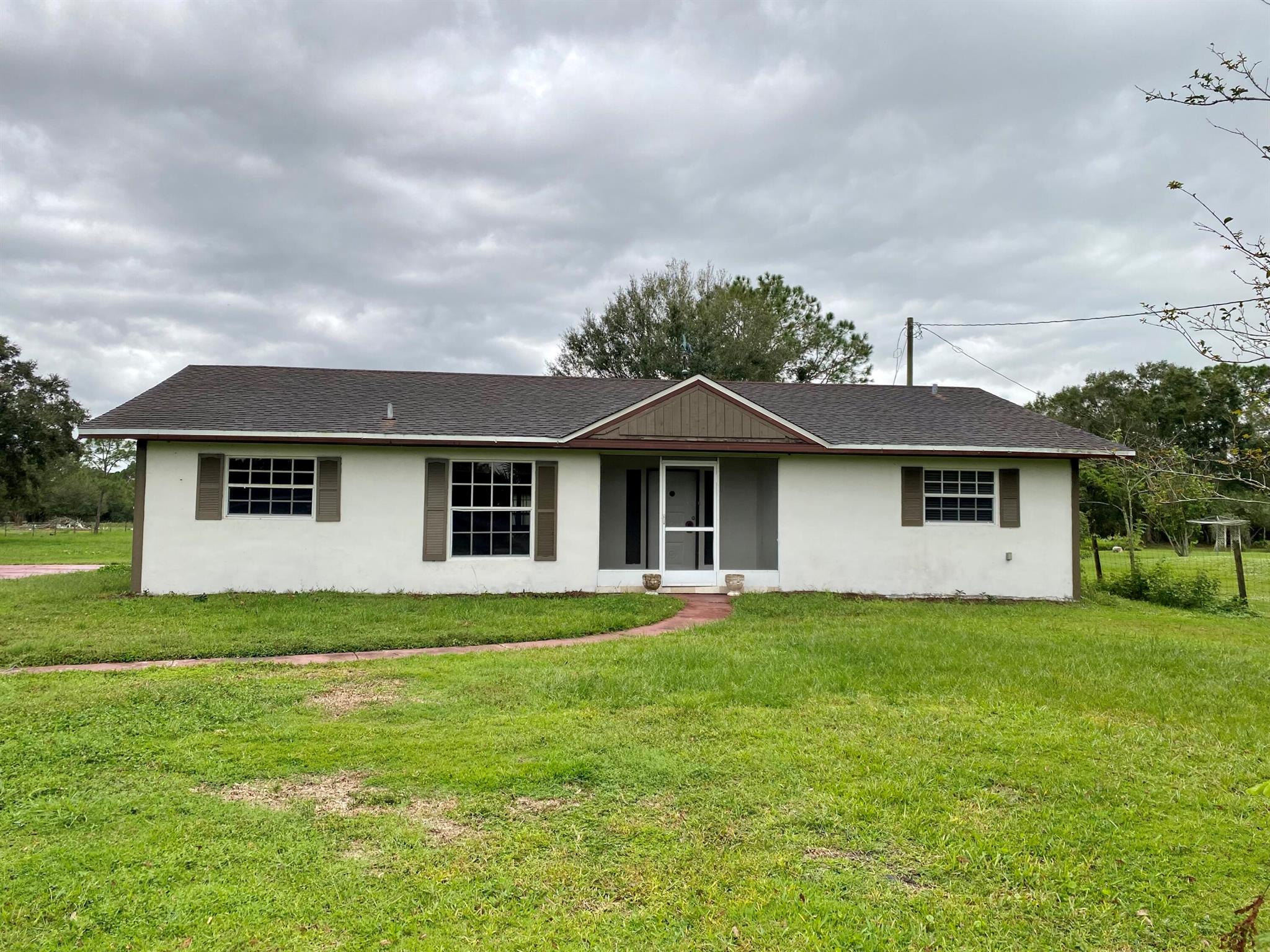 146 NE 102nd Street, Okeechobee, FL 