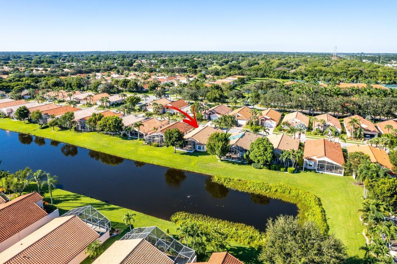 Single story home with beautiful south facing lake view, located in the manned gated community of Cascade Lakes. 2 Bed + Den house with 2 car garage. Large 18'' tile on the diagonal throughout entire interior! Accordion Shutters, 2015 Carrier AC.  Double door entry, split bedroom floor plan, vaulted ceilings and kitchen opened up to the living room. Laundry room with access from garage, foyer or kitchen. Extended, screened and pavered patio overlooking the lake.  Association fee includes lawn care, cable, internet/hotwire, painting every 8 yrs. 2 pets ok, 25 lbs per pet. Amenities include Clubhouse, indoor/outdoor pool, 6 har-tru courts, pickelball, fitness,bocce, lots of clubs!  Furniture available separately
