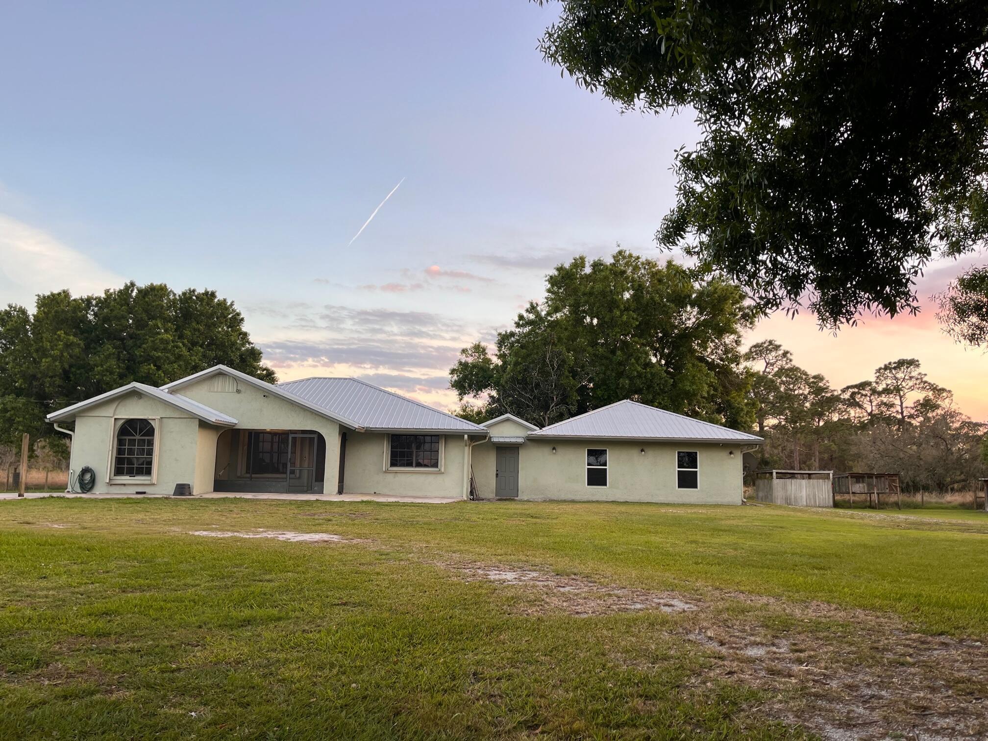 17910 NW 96th Street, Okeechobee, FL 