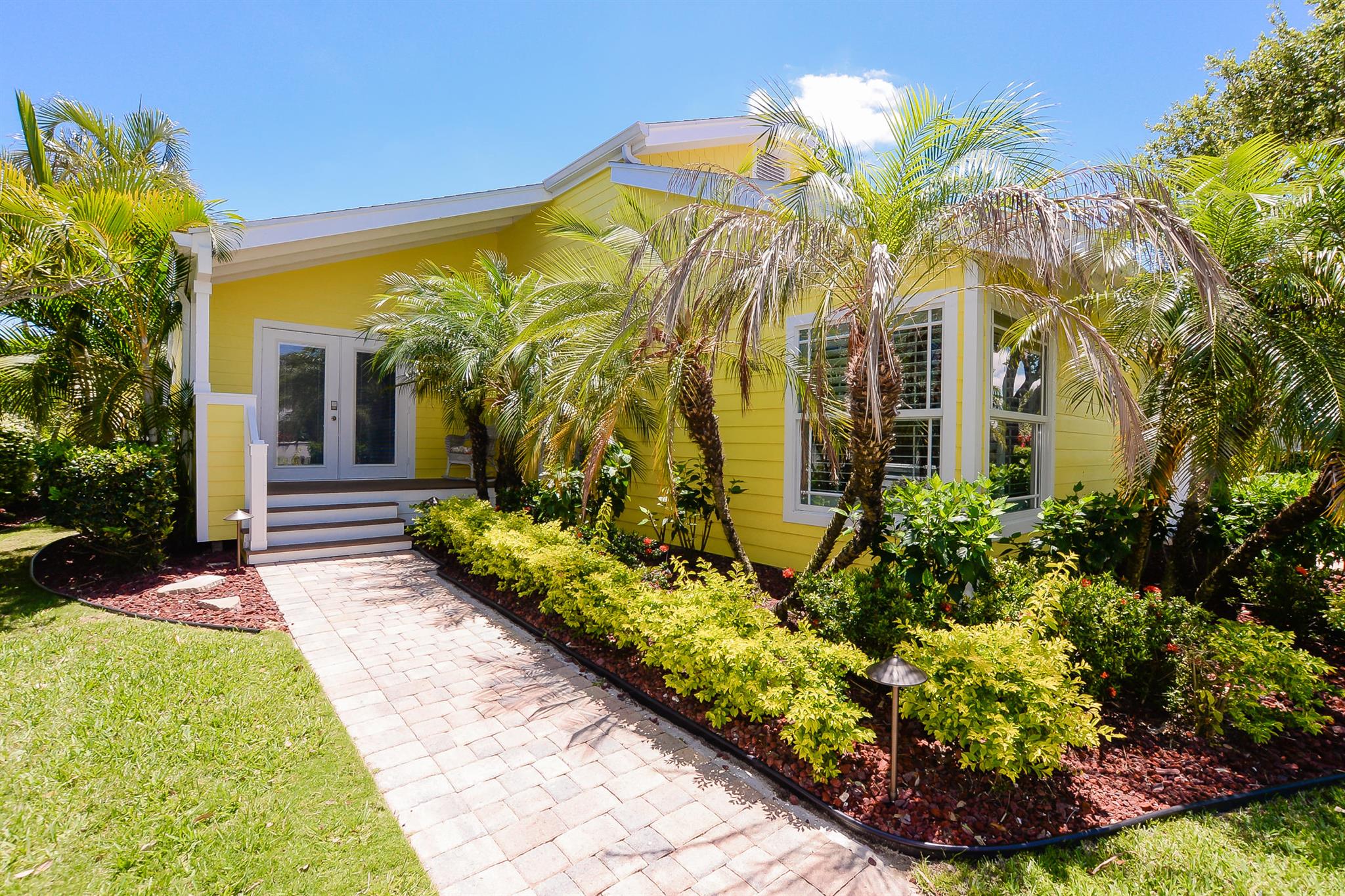 4031 NE Breakwater Drive, Jensen Beach, FL 