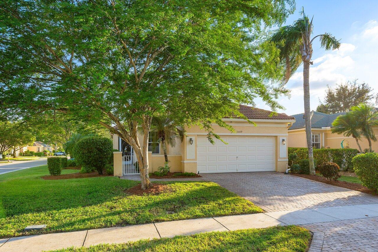This beautiful corner lot has 2 BR/2 BA plus a den and a 2-car garage.   High ceilings, split floor plan, dining room, eat-in kitchen, walk-in closets, hurricane protection, tons of light and on a quiet, private lot. Close to shopping, restaurants, and houses of worship. Vizcaya is an active 55+ gated community with resort style pool, Har-Tru tennis courts, pickle ball, bocce courts, fitness room, card rooms and many more activities. Don't miss out on the opportunity to make this house your home. Can be rented immediately!