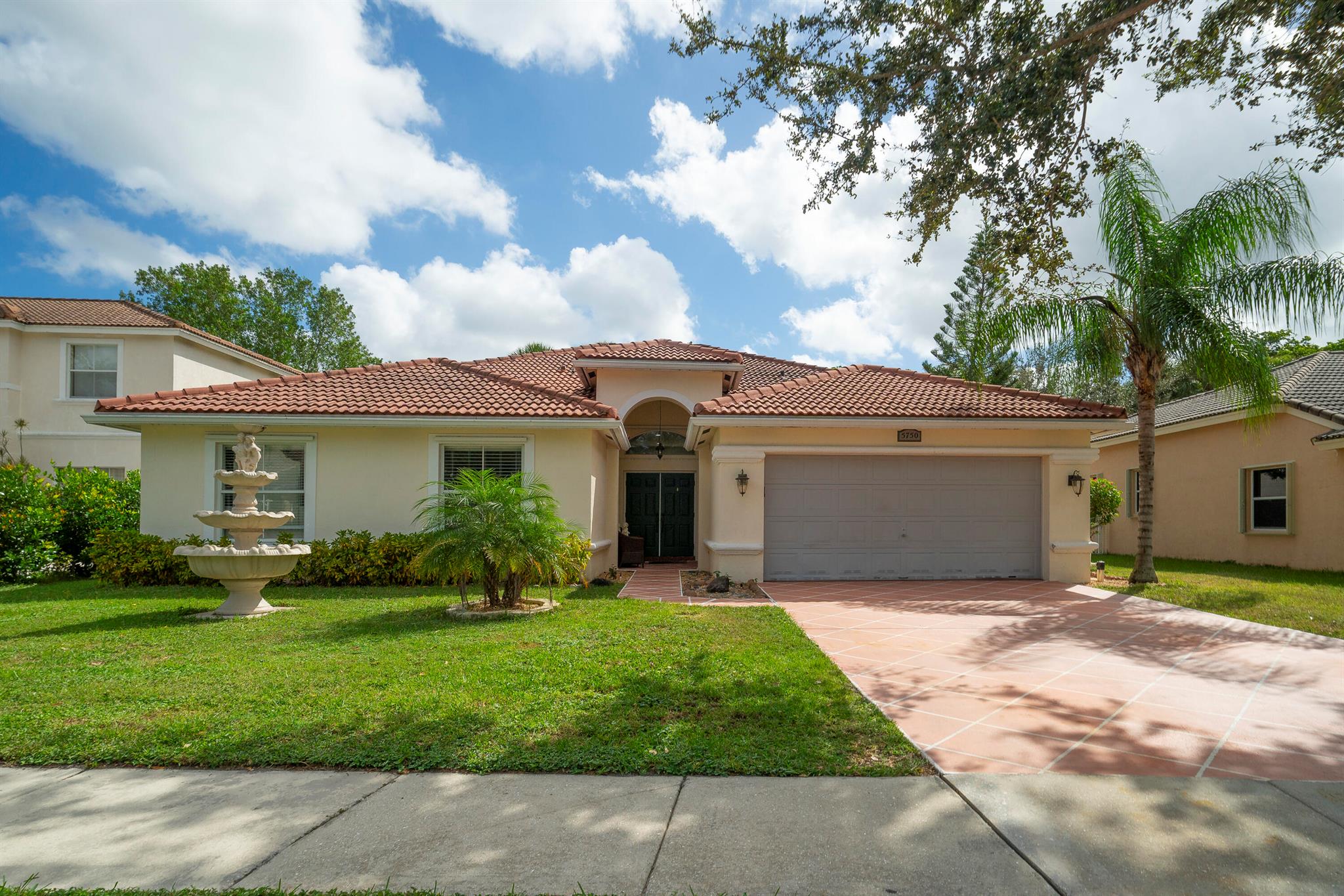 5750 La Gorce Circle, Lake Worth, FL 