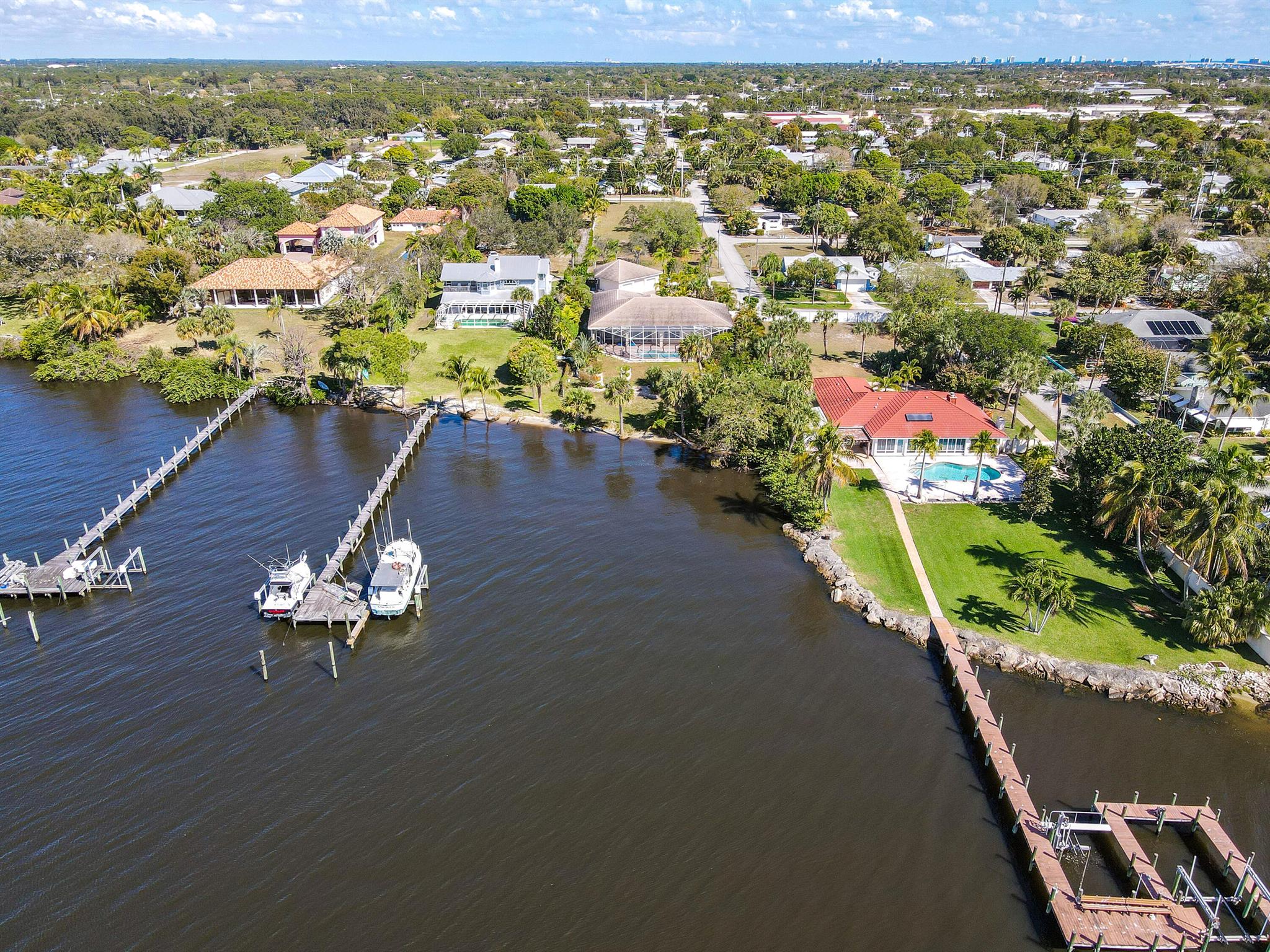 906 NE Sumner Avenue