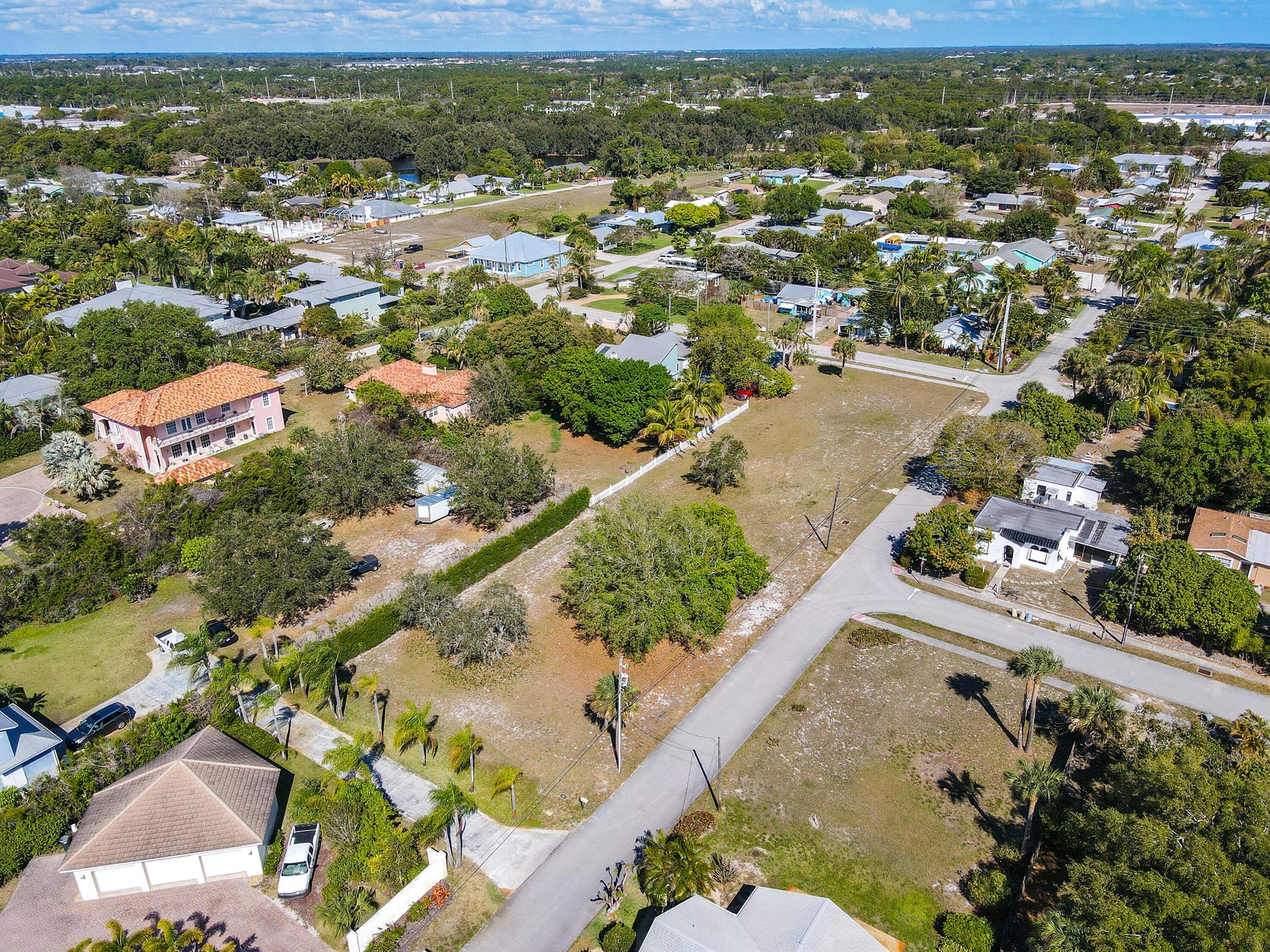 906 NE Sumner Avenue