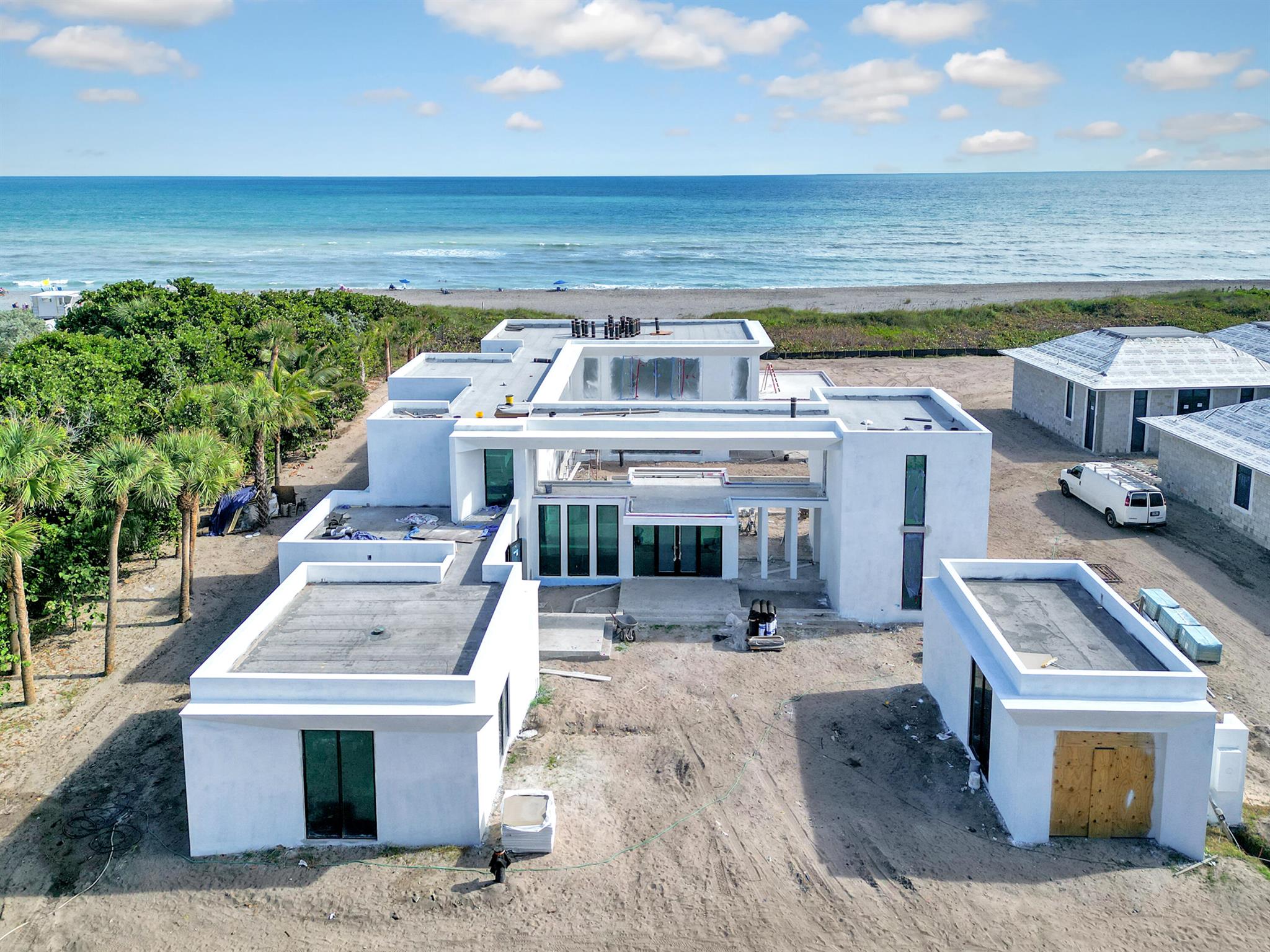 Experience the breathtaking beauty of brand-new beachfront construction right on Jupiter Island! This stunning contemporary masterpiece will offer unobstructed ocean vistas from every angle within the 6,500 square feet of air-conditioned living space, featuring five bedrooms and five and a half bathrooms. Expect nothing less than the utmost in quality construction, premium materials, and top-tier finishes for this residence. Crafted by the skilled hands of Affinity Architects, this home is not only a testament to exceptional style but also practicality. Seize this incredible opportunity at $19,500,000 and secure your piece of paradise by the sea.
