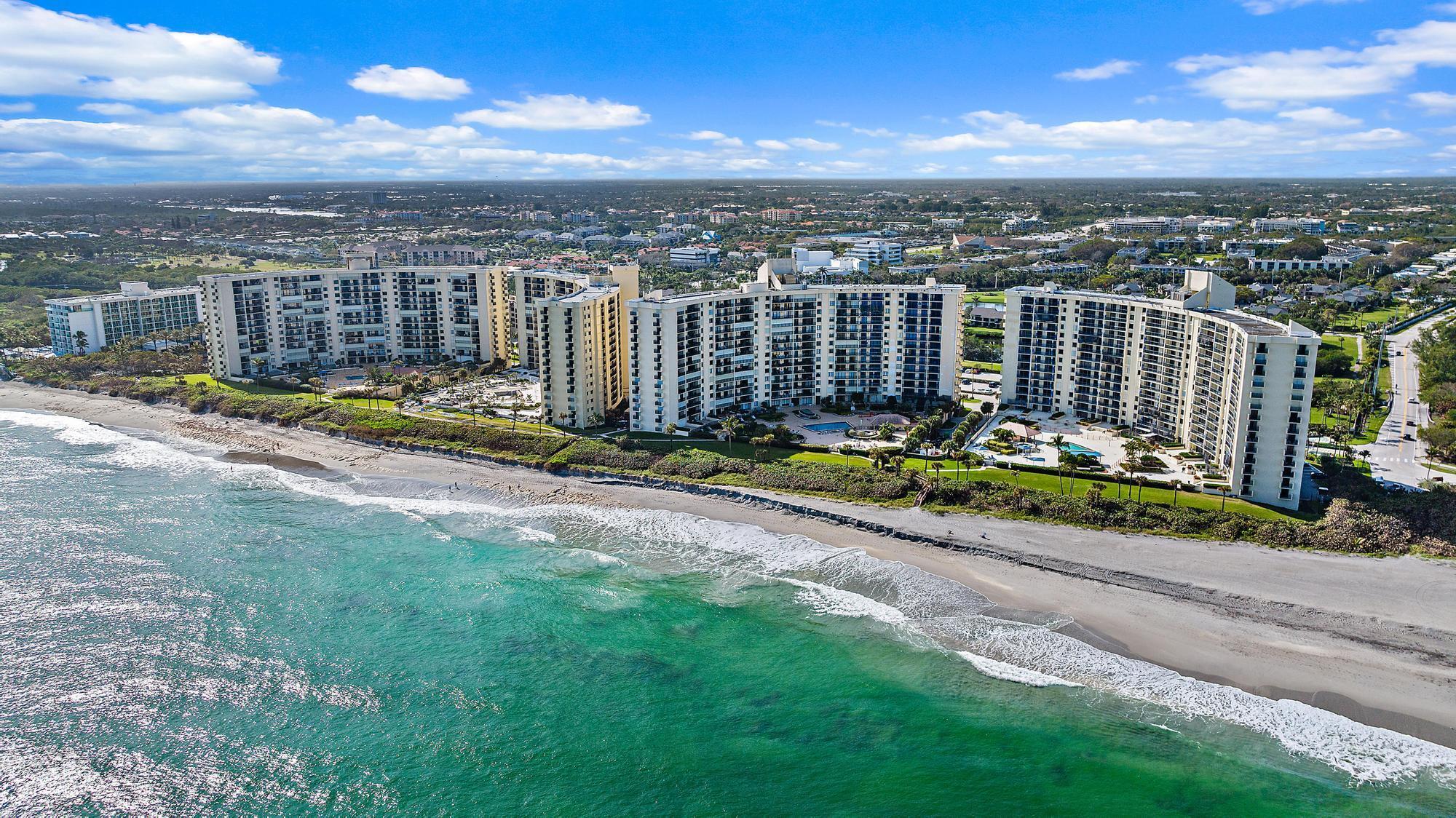 Location! Location! Location!Right by the Jupiter Inlet and Dubois Park. This remodeled large 1500 sq ft condo is 300 steps from their private beach!NO ASSESSMENTS! Due to the temporary increase in HOA, seller is willing to pay 2024 HOA costs at closing.It is walking distance or golfcart taxi to Publix, Cinopolis, Guanabannas, Utiki, Square Grouper, Food Shack, Double Roads, Harbourside miniature golf and much more...You can feel the ocean breeze. Remodeled kitchen and baths. Home warranty on all major appliances til 3/26. Carport, tennis, sauna, pool and 24 guard at gate.