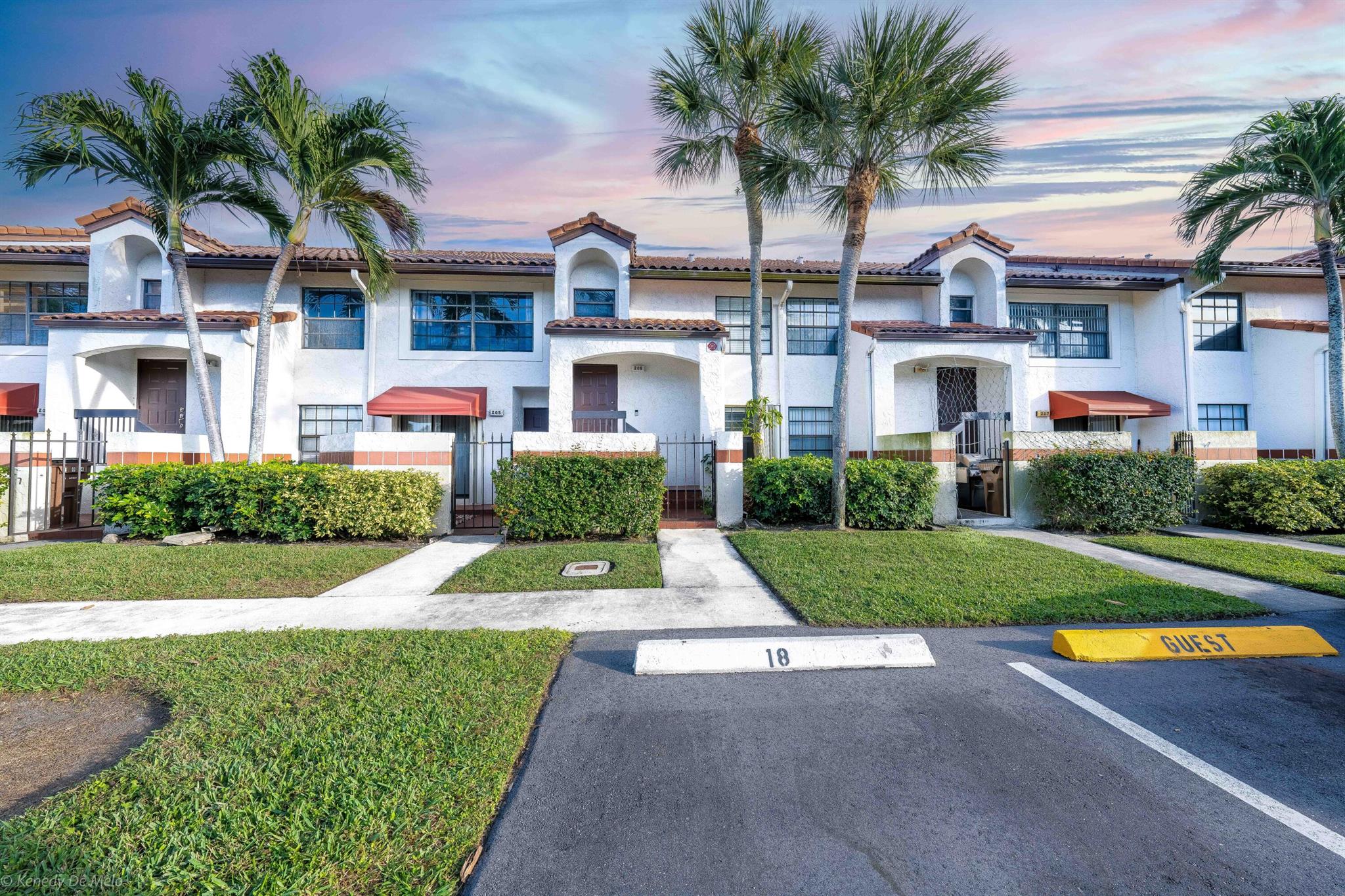 205 Lincoln Court, Deerfield Beach, FL 