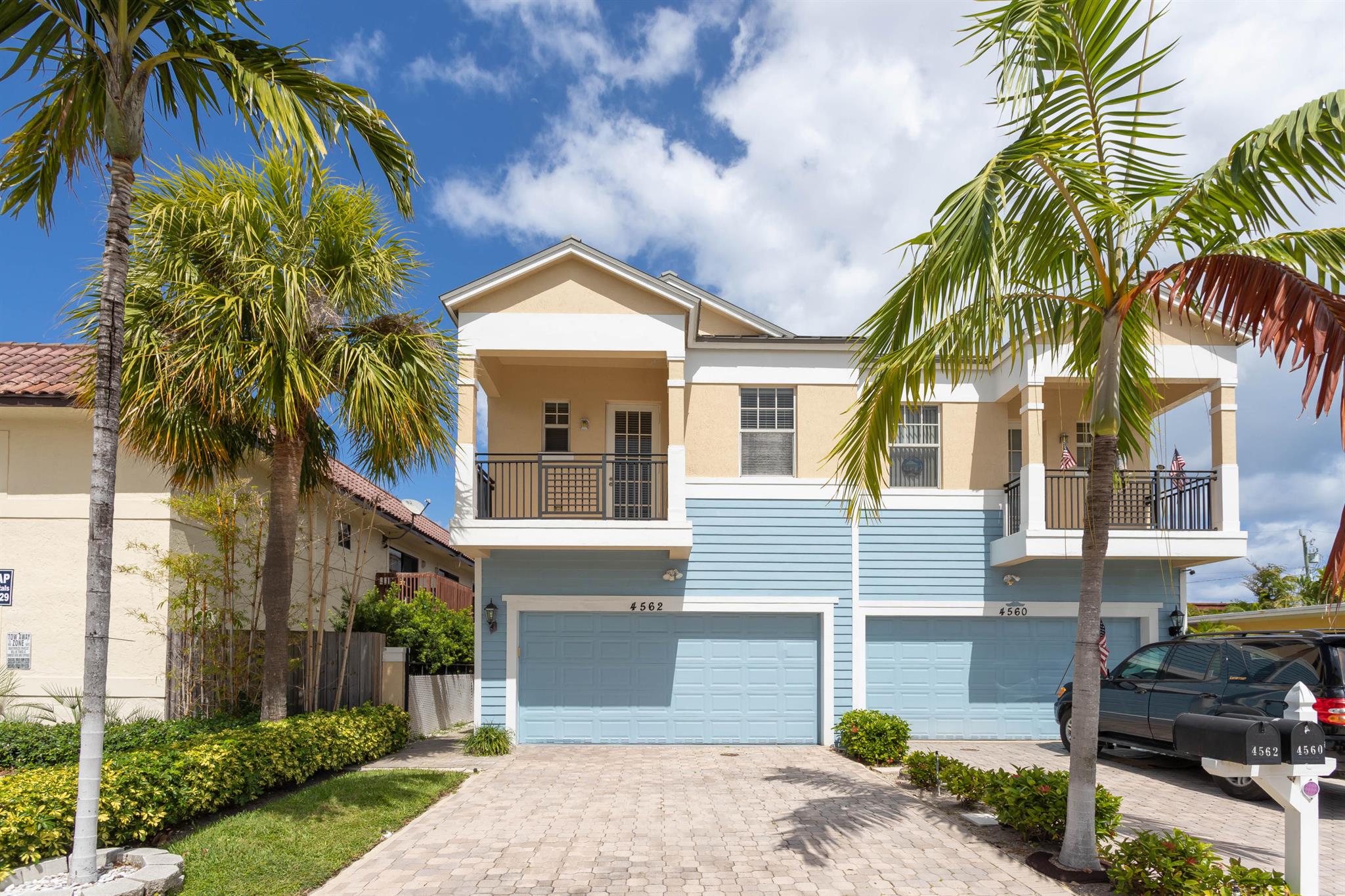 4562 Poinciana Street, Lauderdale By The Sea, FL 