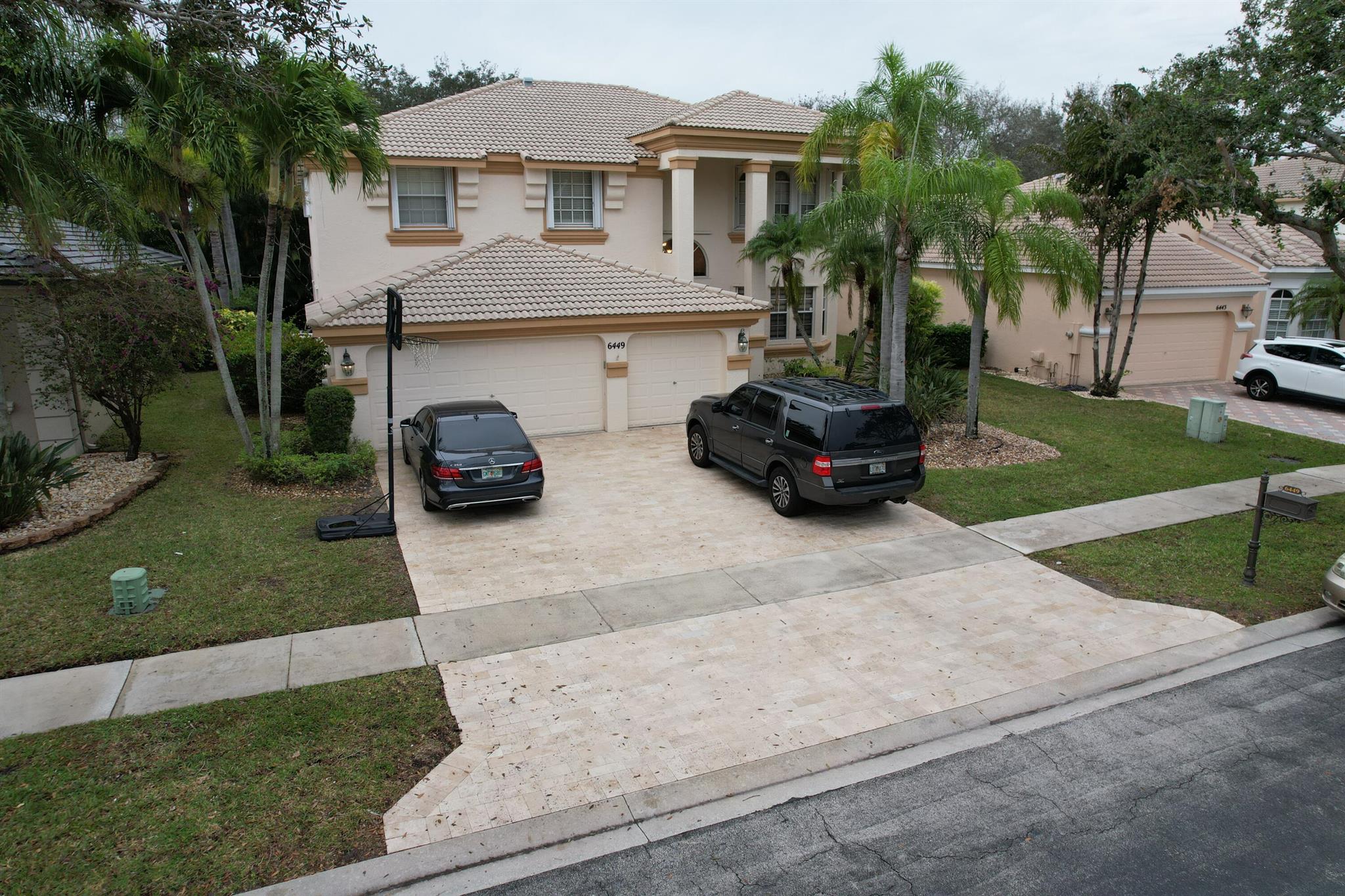 6449 Stonehurst Circle, Lake Worth, FL 