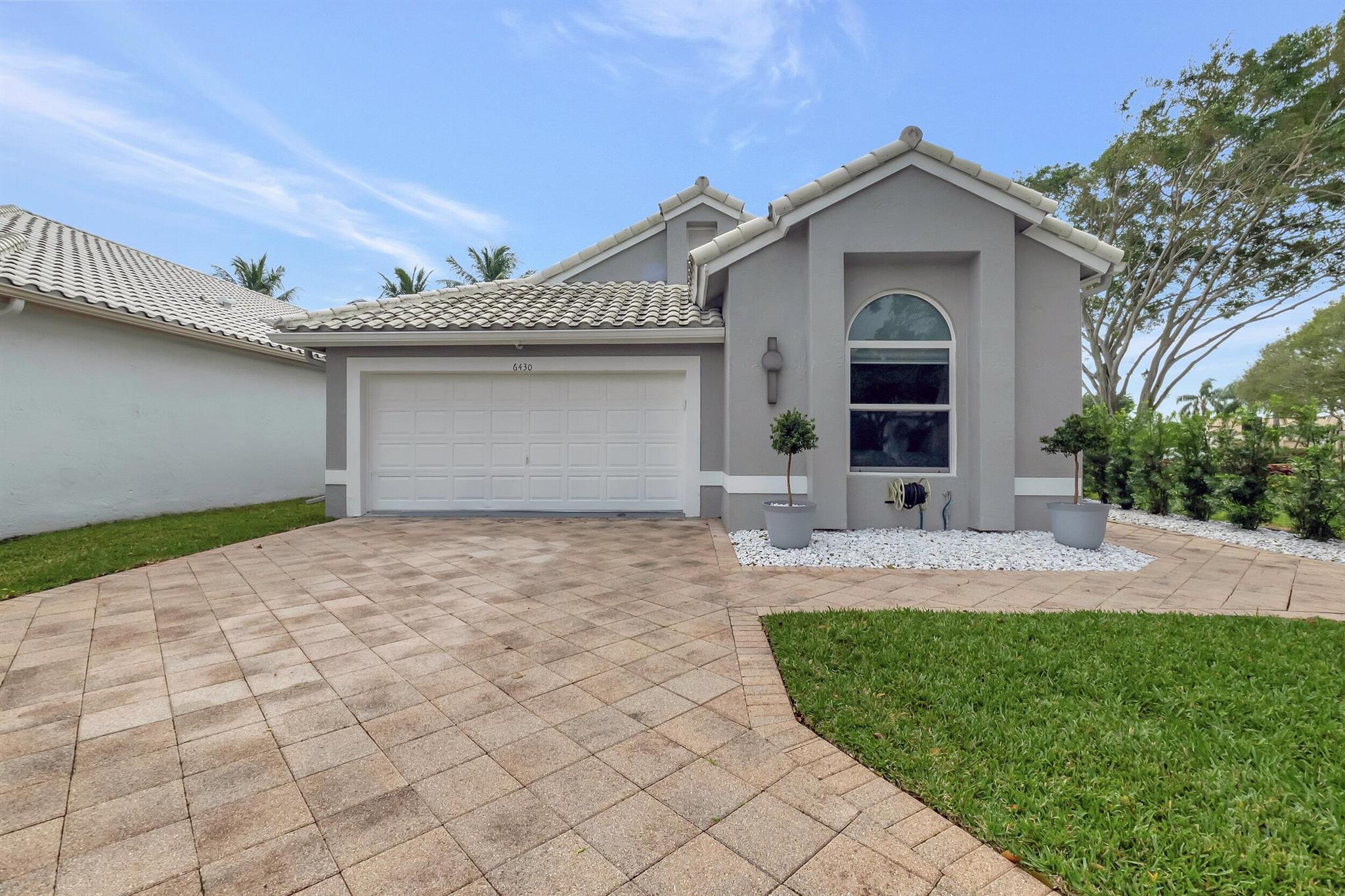 6430 Three Lakes Lane, Boynton Beach, FL 