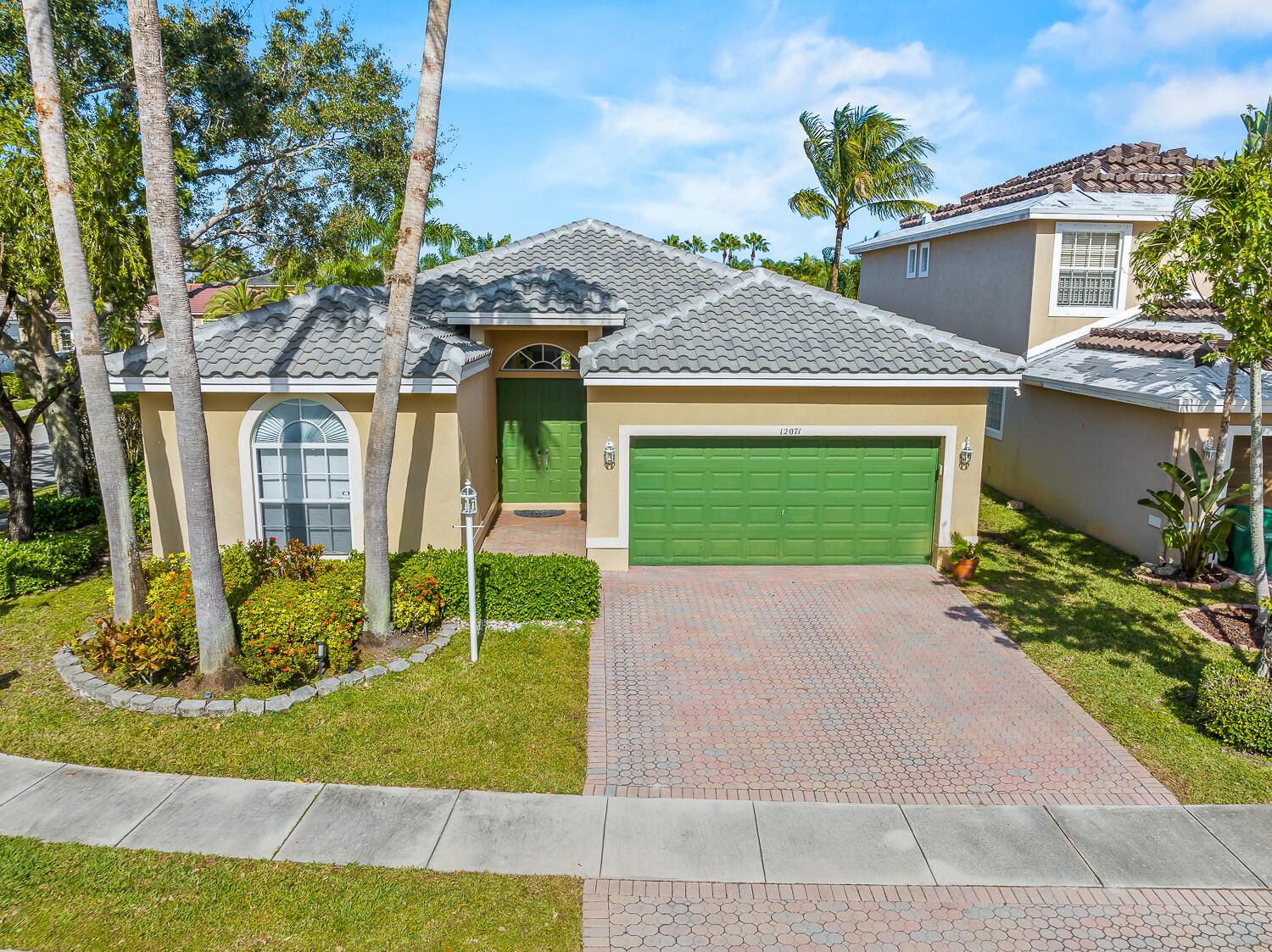 12071 NW 47th Street, Coral Springs FL 33076