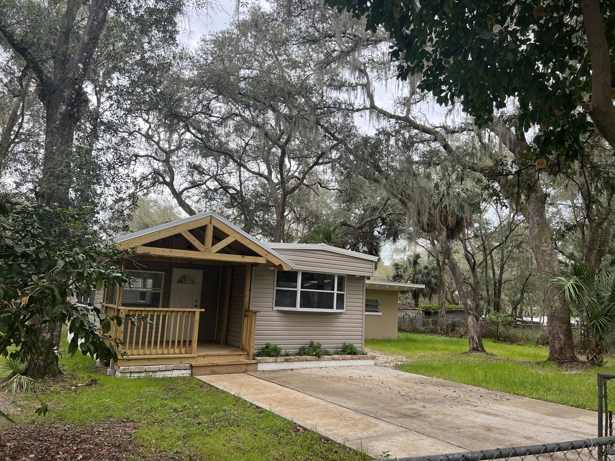 16789 SE 8th Place, Silver Springs, FL 