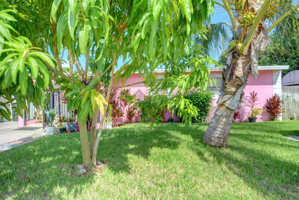 917 SW 11th Avenue, Delray Beach, FL 33444