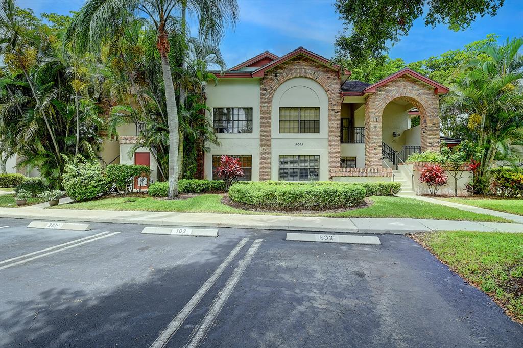 Condos for Sale in Boynton Beach FL