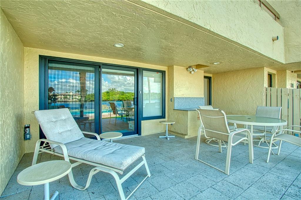 1003 Bel Air Dr