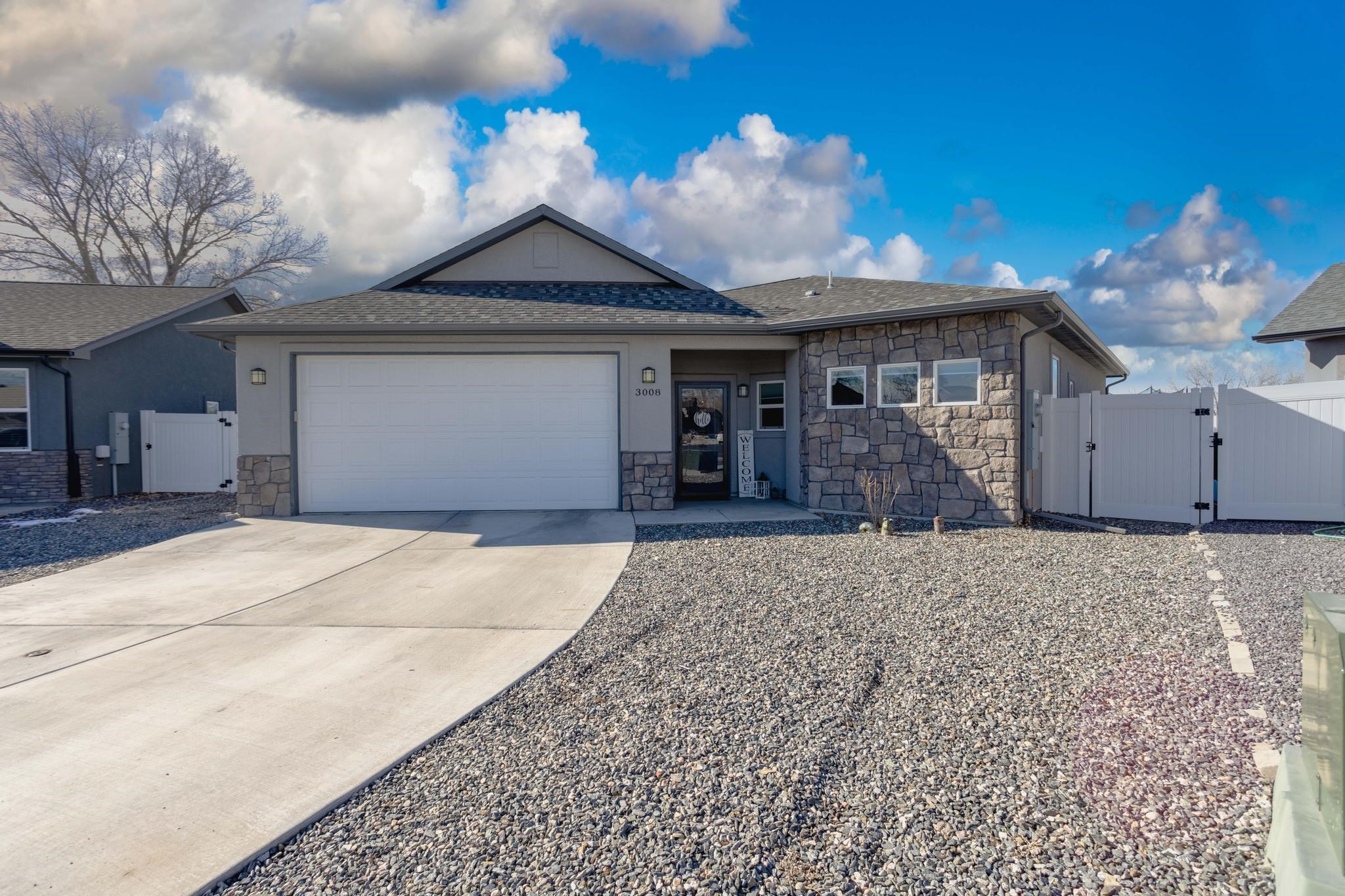 OPEN HOUSE WILL BE HELD ON SATURDAY 1/22/2022 FROM 10AM - 1PM  Come see this gorgeous, split floor plan, Allbuild Construction LLC home built in 2018! This home is located in the highly desired Apple Acres Subdivision. There is  something for everyone. From the soaker tub in the primary bathroom, to the large landscaped backyard, to the extended tandem bay 3 Car Garage. That extended tandem car bay would be perfect for a work out location, hobby space, or designated shop area. The ideas are endless! Once your inside this home those vaulted ceilings and the open concept make it feel large and spacious. Not to mention these finishes are just stunning. Don't let this one get away!