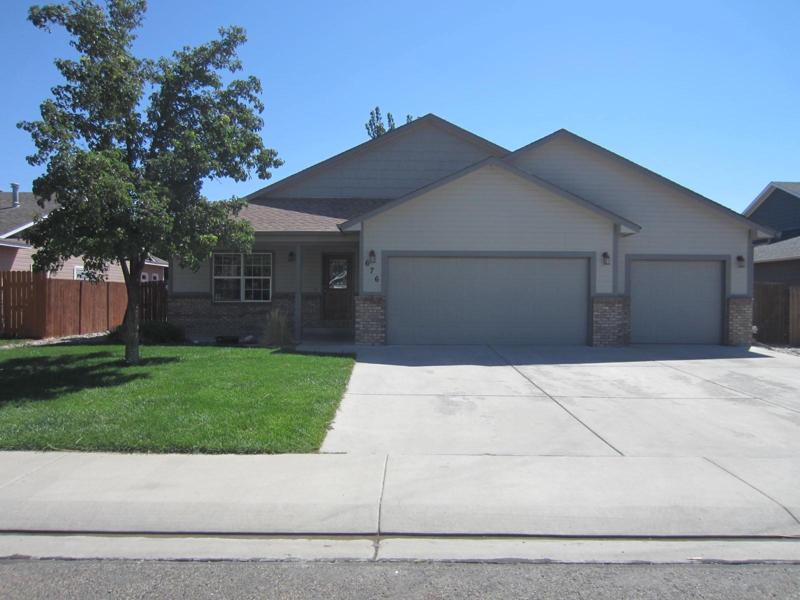 676  Jasper Drive