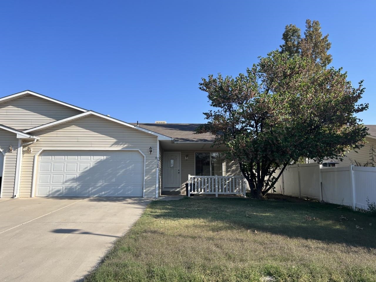 Centrally located condo with functional floor plan with 3 beds, 2 bath and 2 car attached garage. Natural light floods in throughout all day giving a warm and inviting feeling. Seller offering allowance for new paint and carpet.