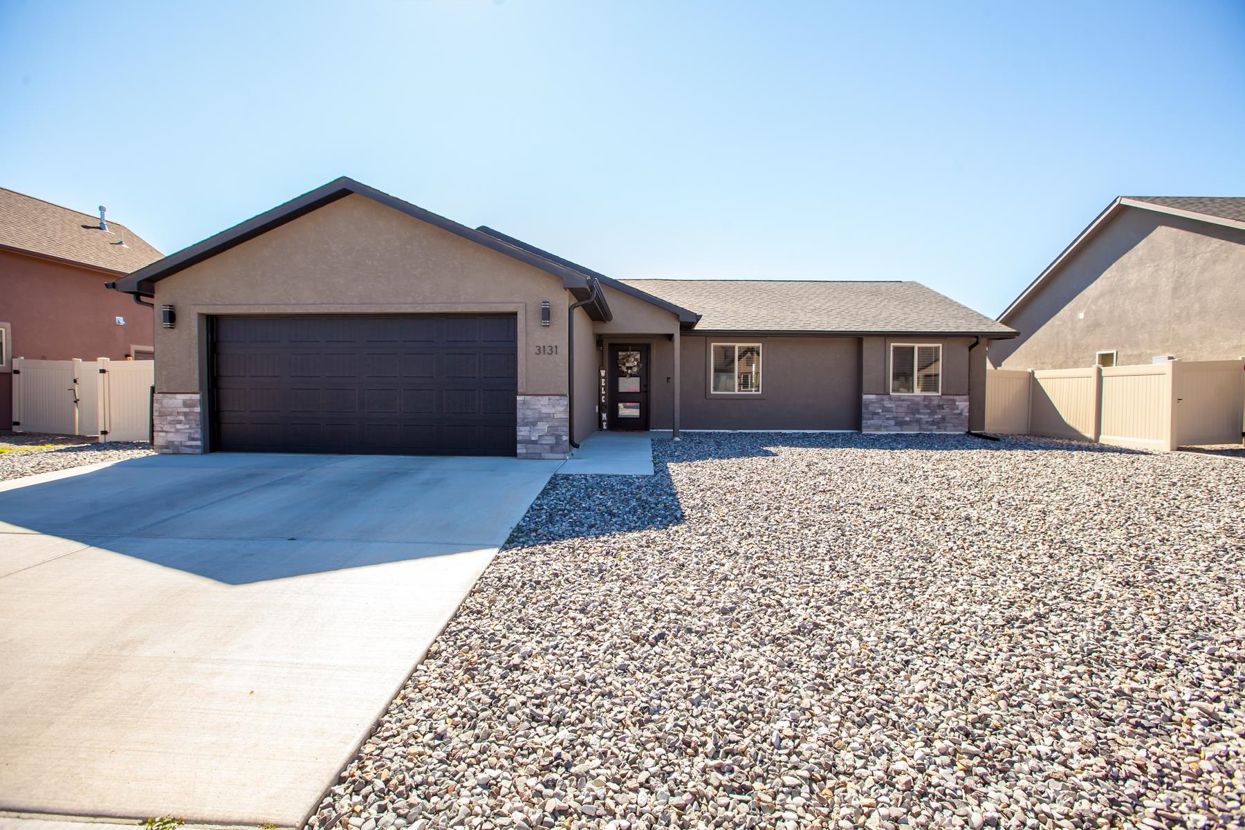 This beautiful home is ready for new owners.  The home features 3 bedrooms and 2 bathrooms with a bright open floor plan.  Laminate flooring through the living room, kitchen, and dining room, tile bathroom floors and carpet in the bedrooms.  Walk in pantry with plenty of storage.