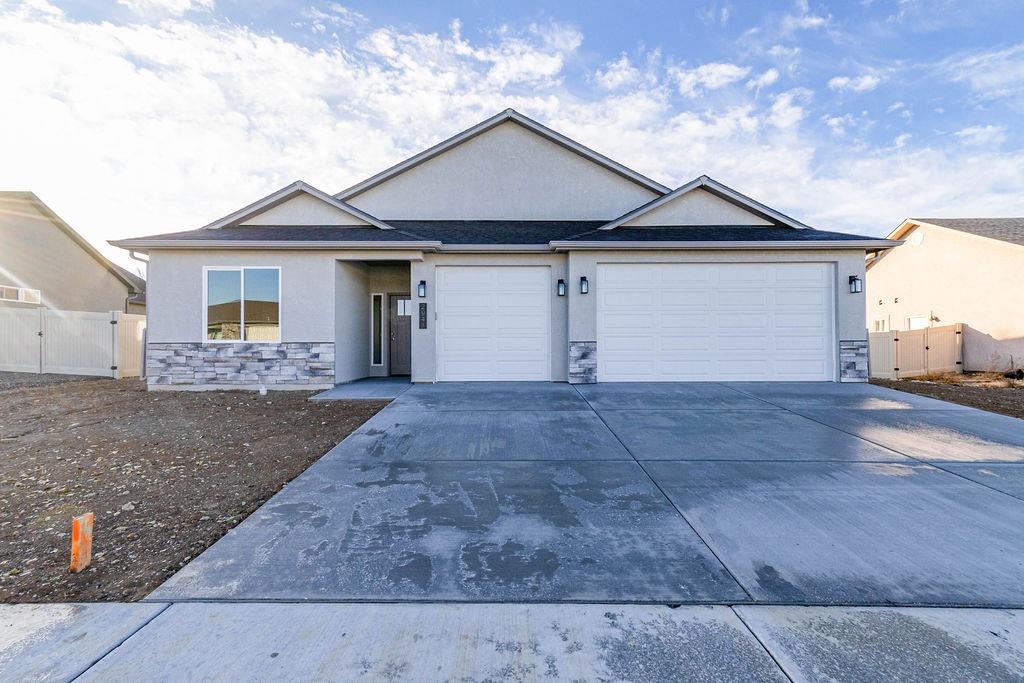 2941 Jon Hall Road, Grand Junction, CO 81503